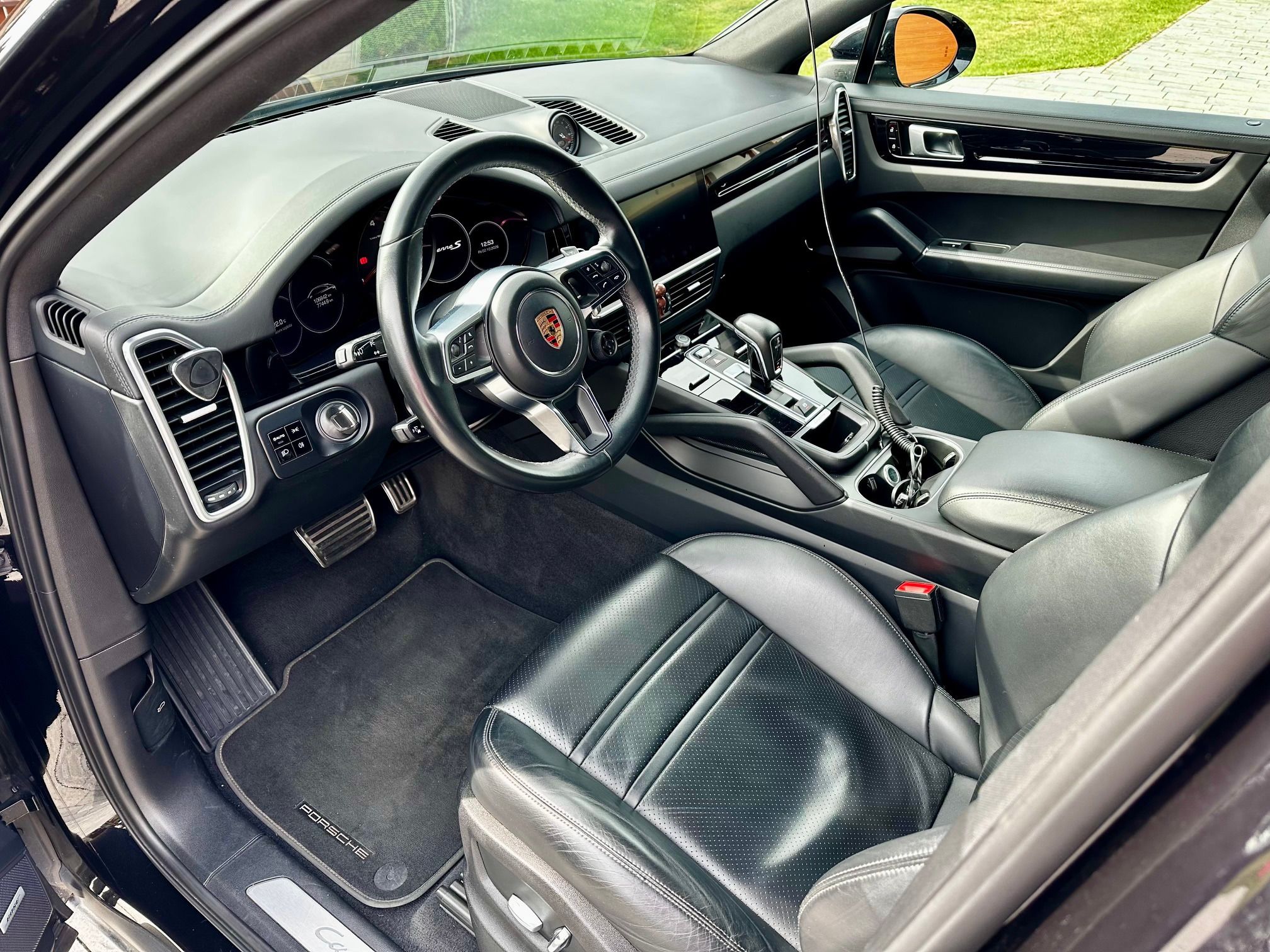 Porsche Cayenne, Coupe S - fotka 5