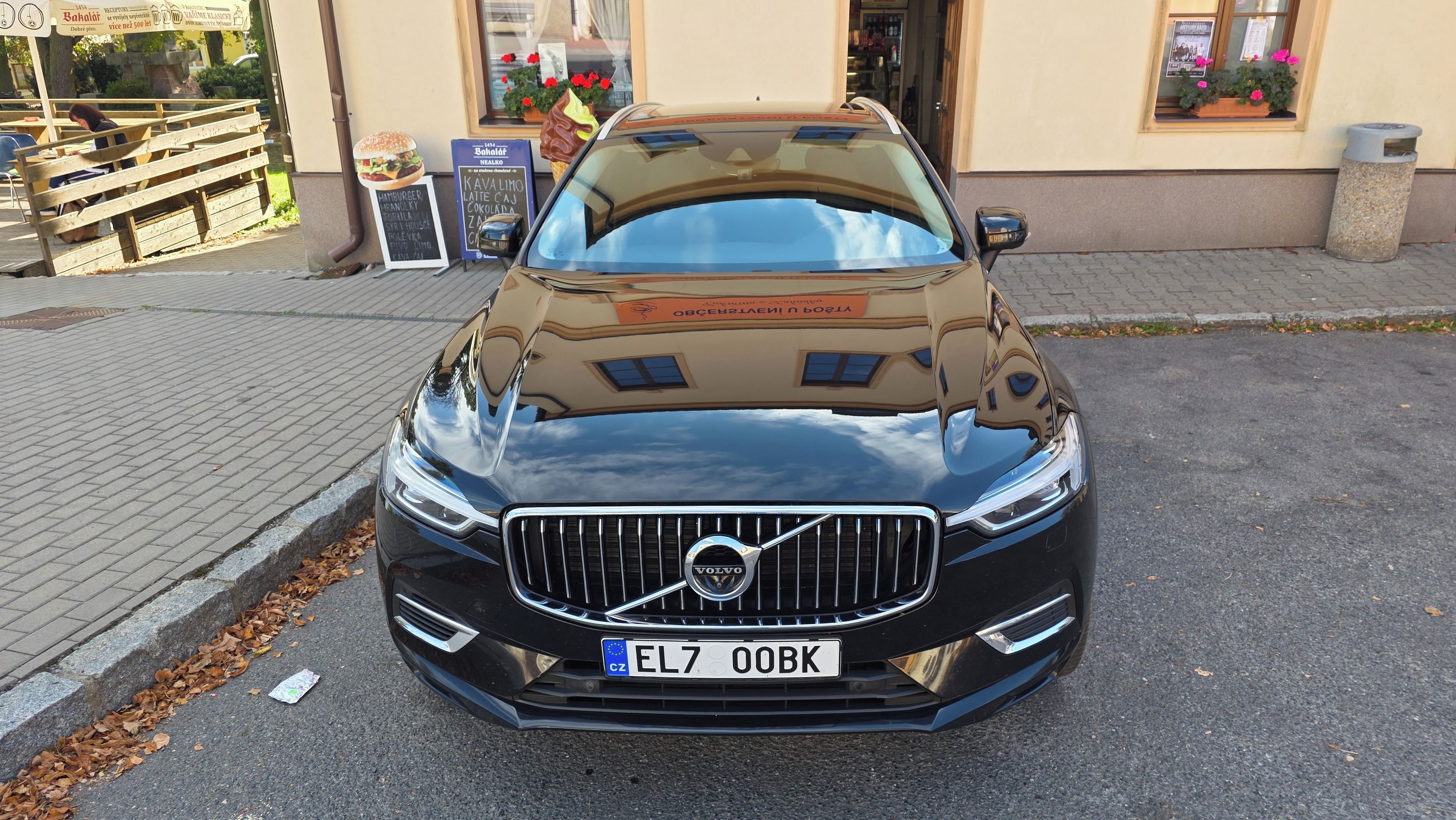 Volvo XC60, T8 Twin Engine Inscription - fotka 2