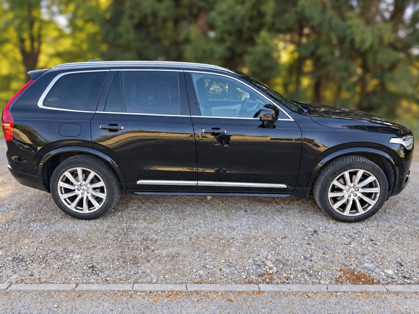Volvo XC90, 7mi-místné Volvo XC90 + tažné - fotka 4