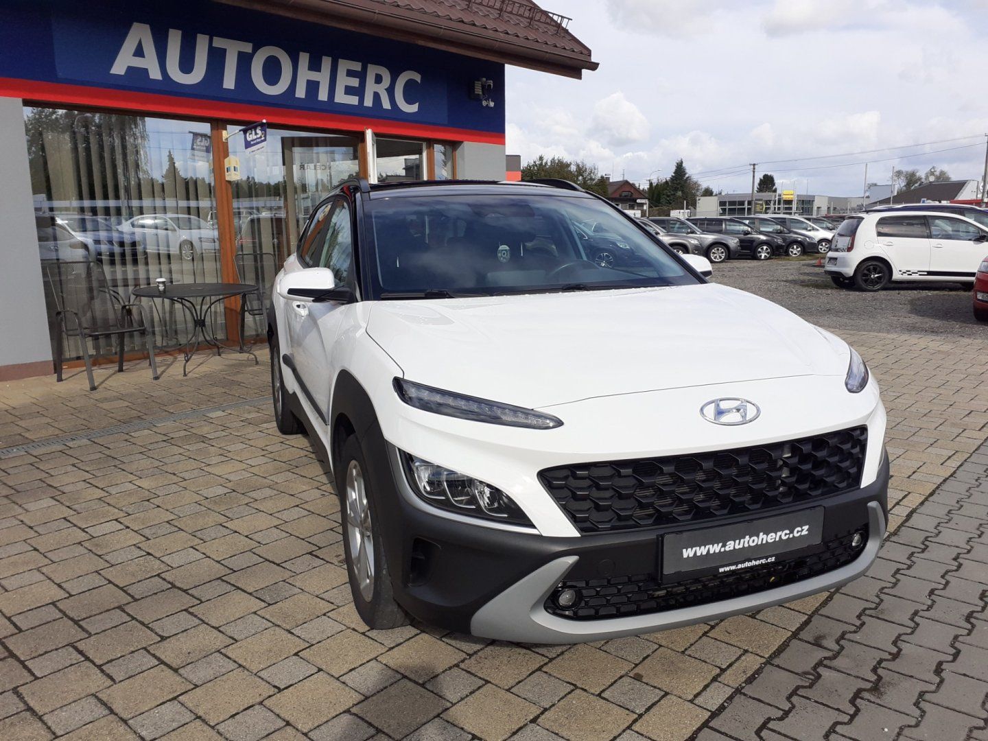 Hyundai Kona, 1.0 T-GDi 1.MAJ ČR - fotka 2