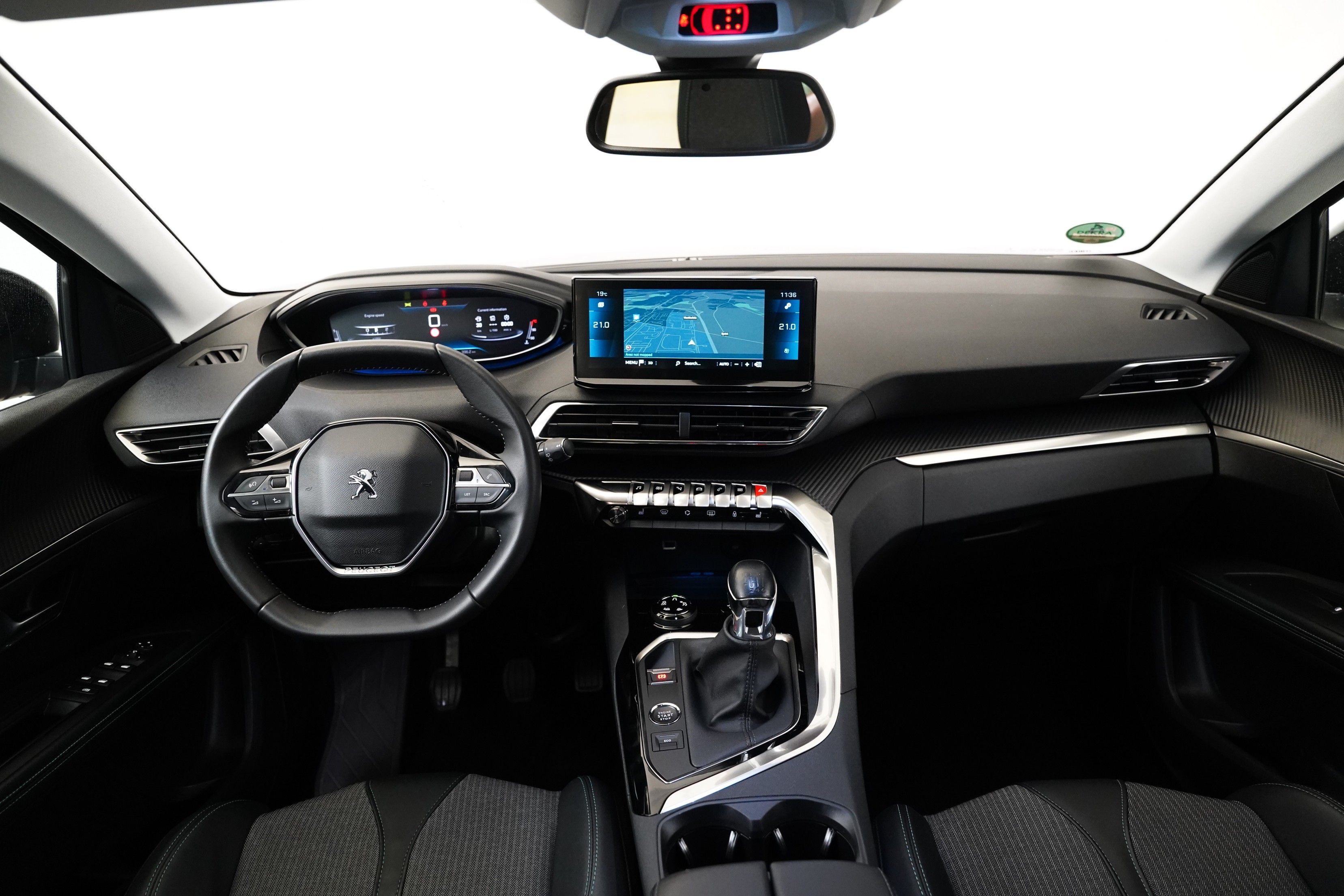 Peugeot 5008, 1.2 PureTech 96 kW ALLURE - fotka 5
