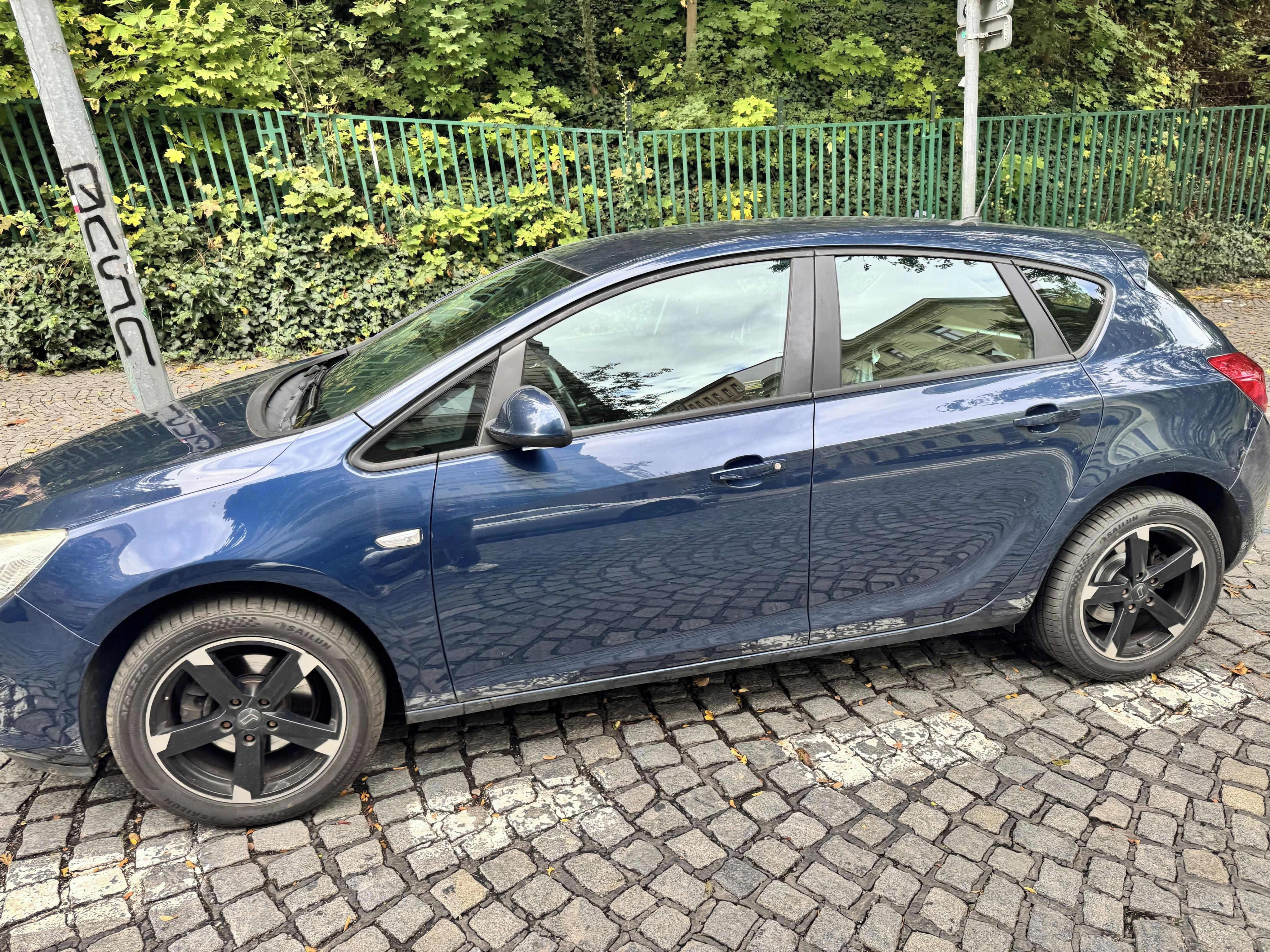 Opel Astra, 2.0 CDTi 121 kW - po servisu