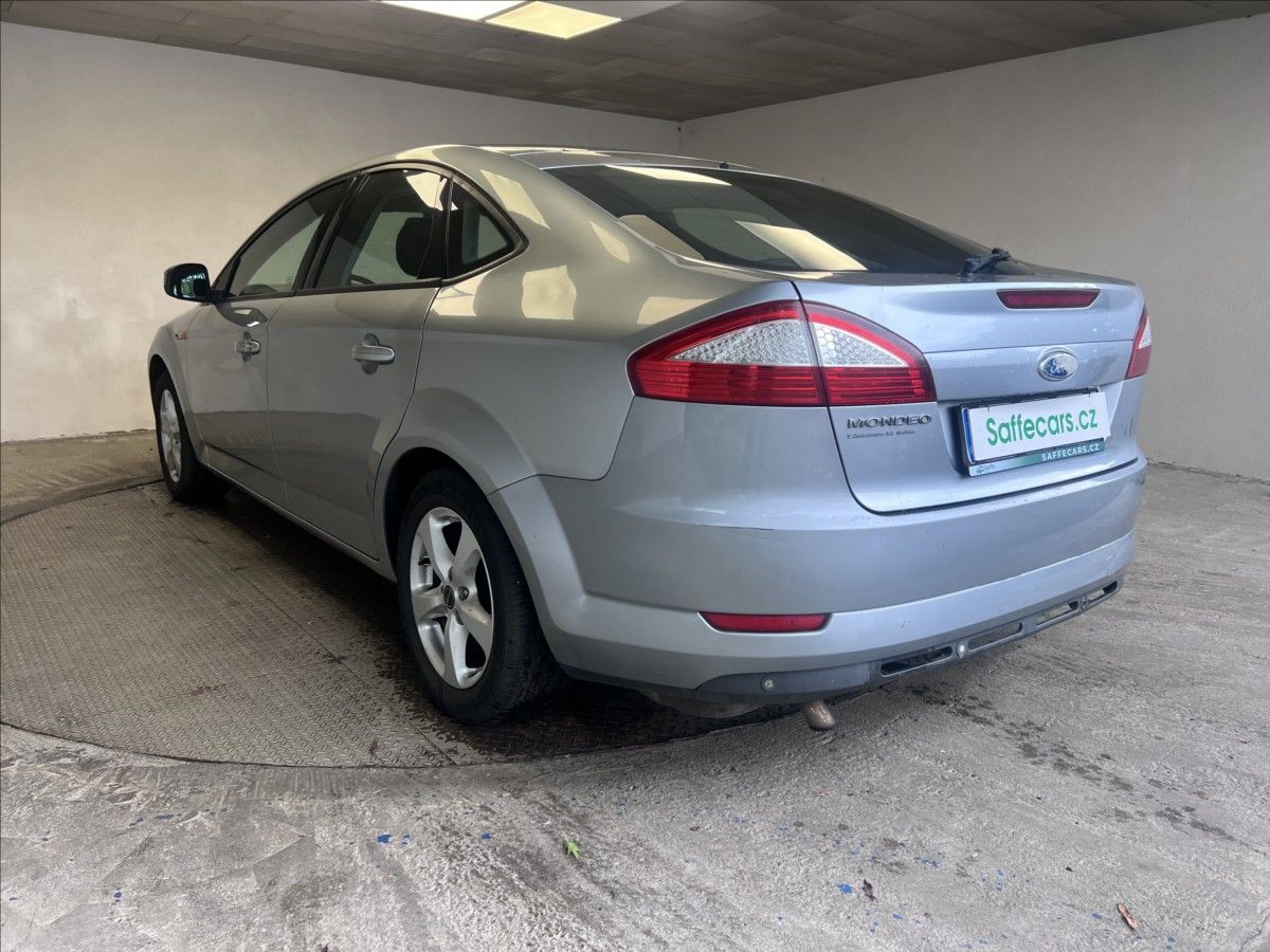 Ford Mondeo, 2,0 16V - fotka 5