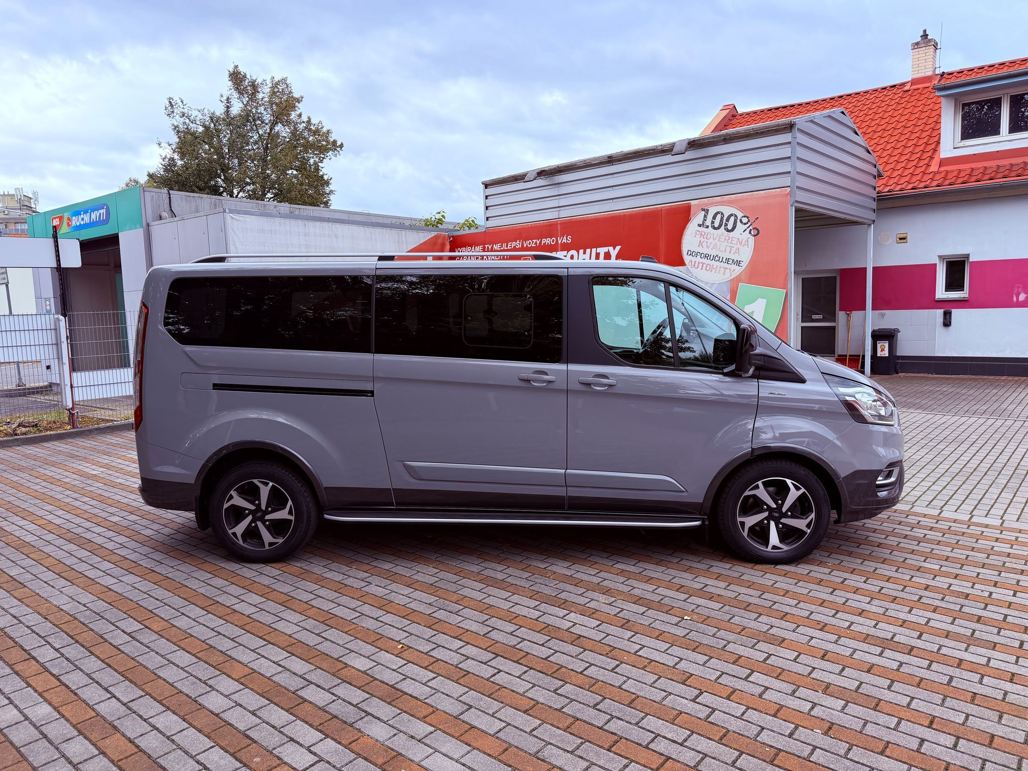 Ford Tourneo Custom, 2.0 TDCi Active Aut., ČR, 1 - fotka 6