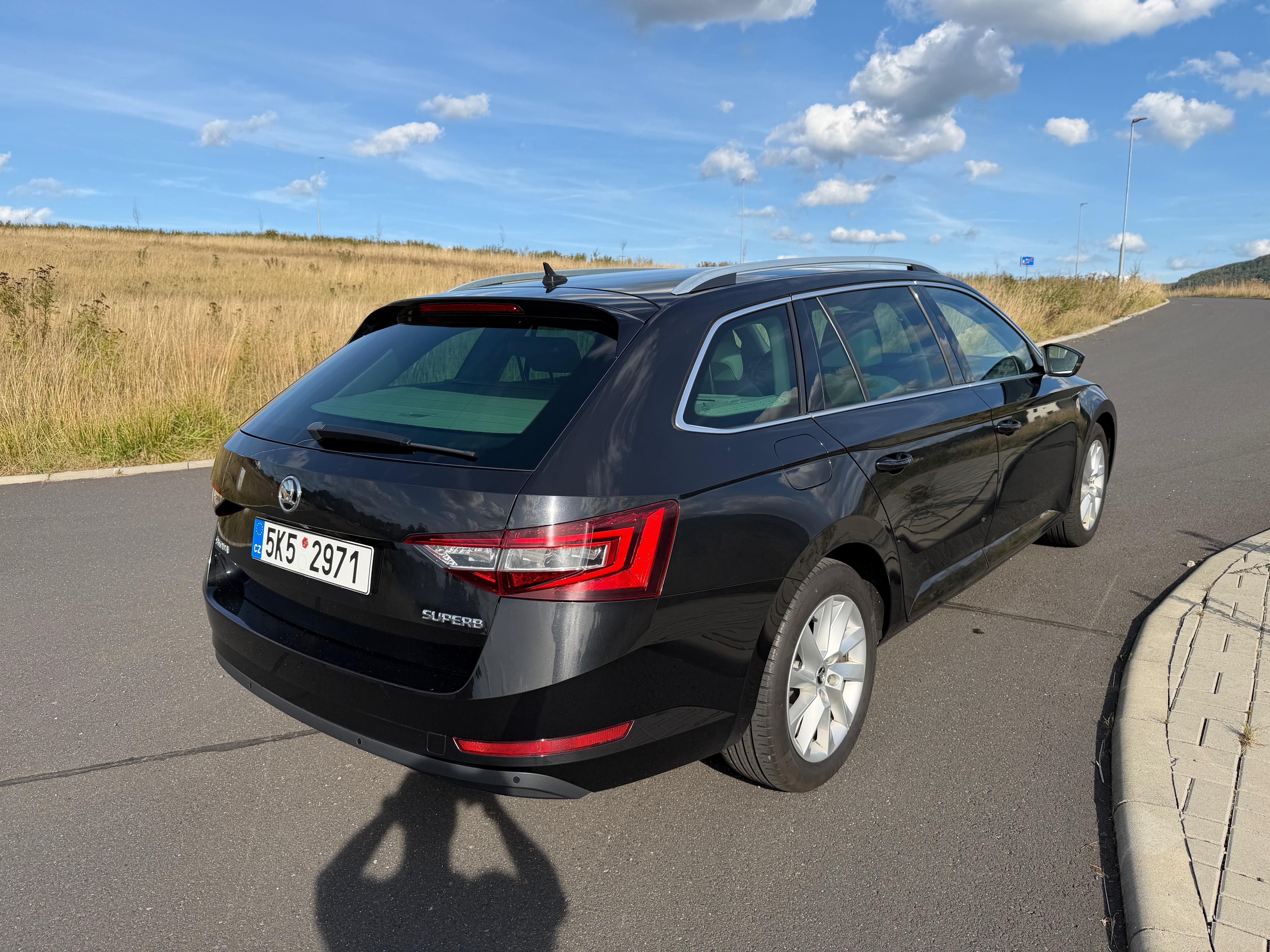 Škoda Superb, 2.0TDi 140kw DSG 7° - fotka 3