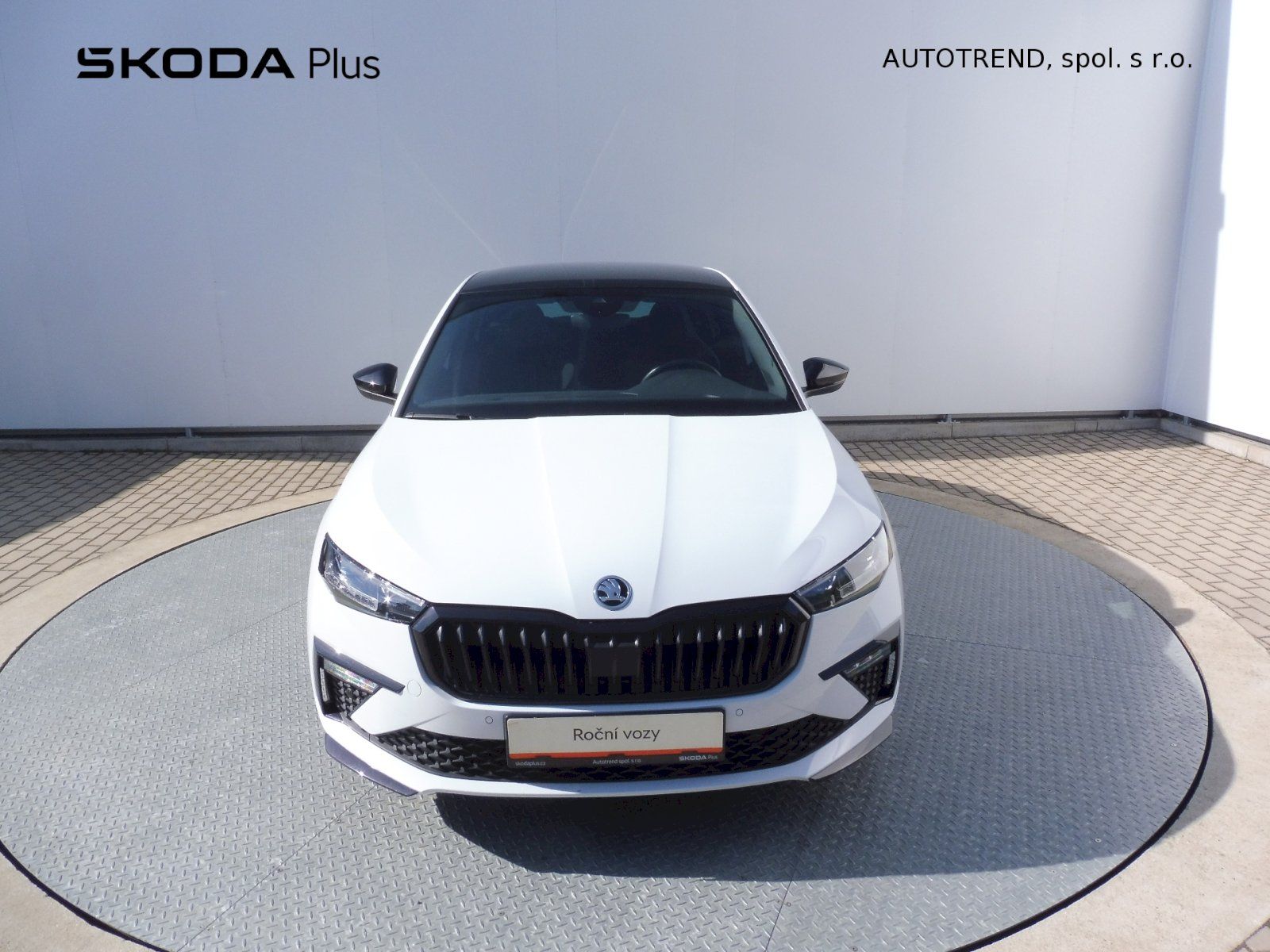 Škoda Scala, Monte Carlo 1,0 TSI 85kW DSG - fotka 4