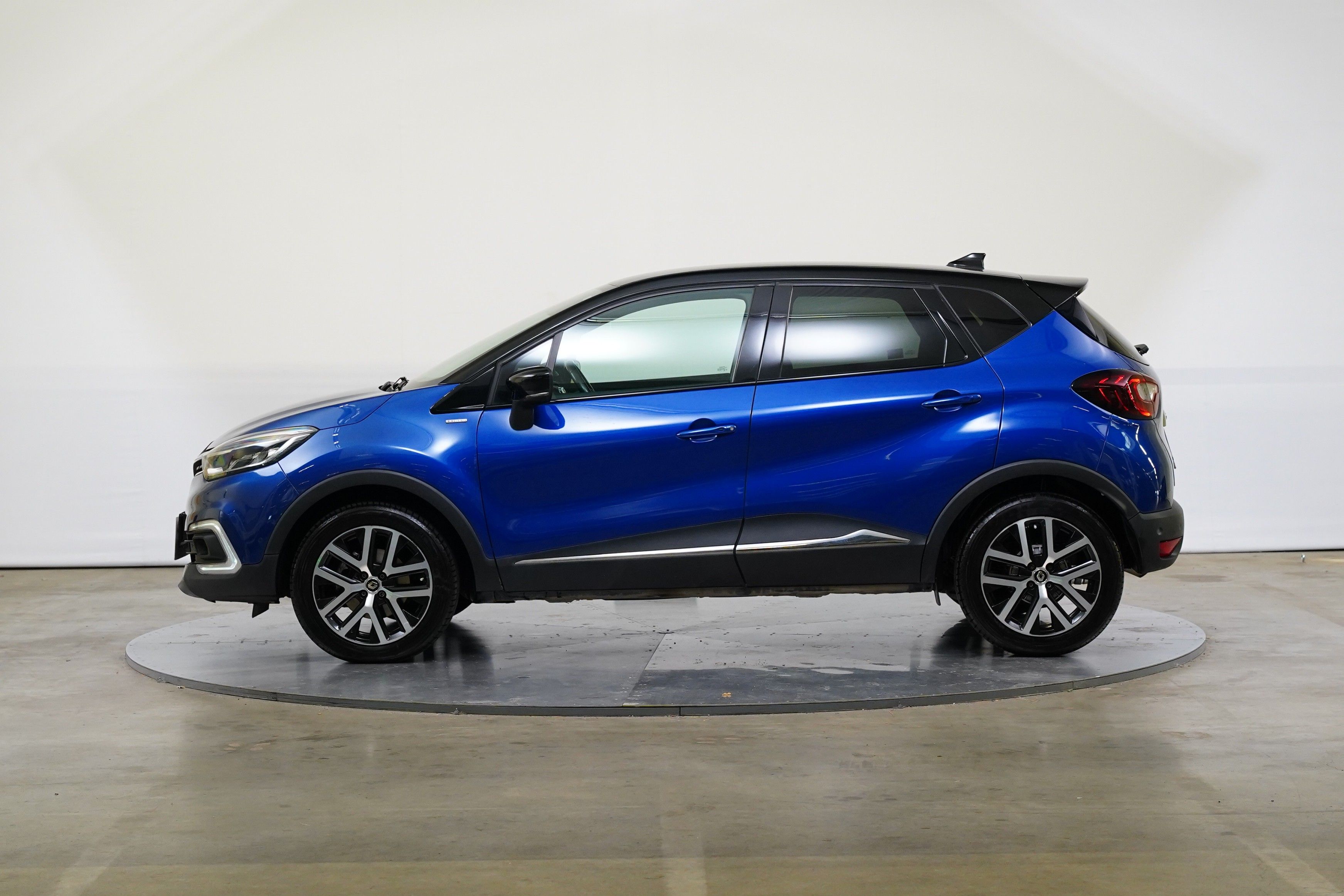 Renault Captur, 1.3 TCe 110 kW S-Edition - fotka 3