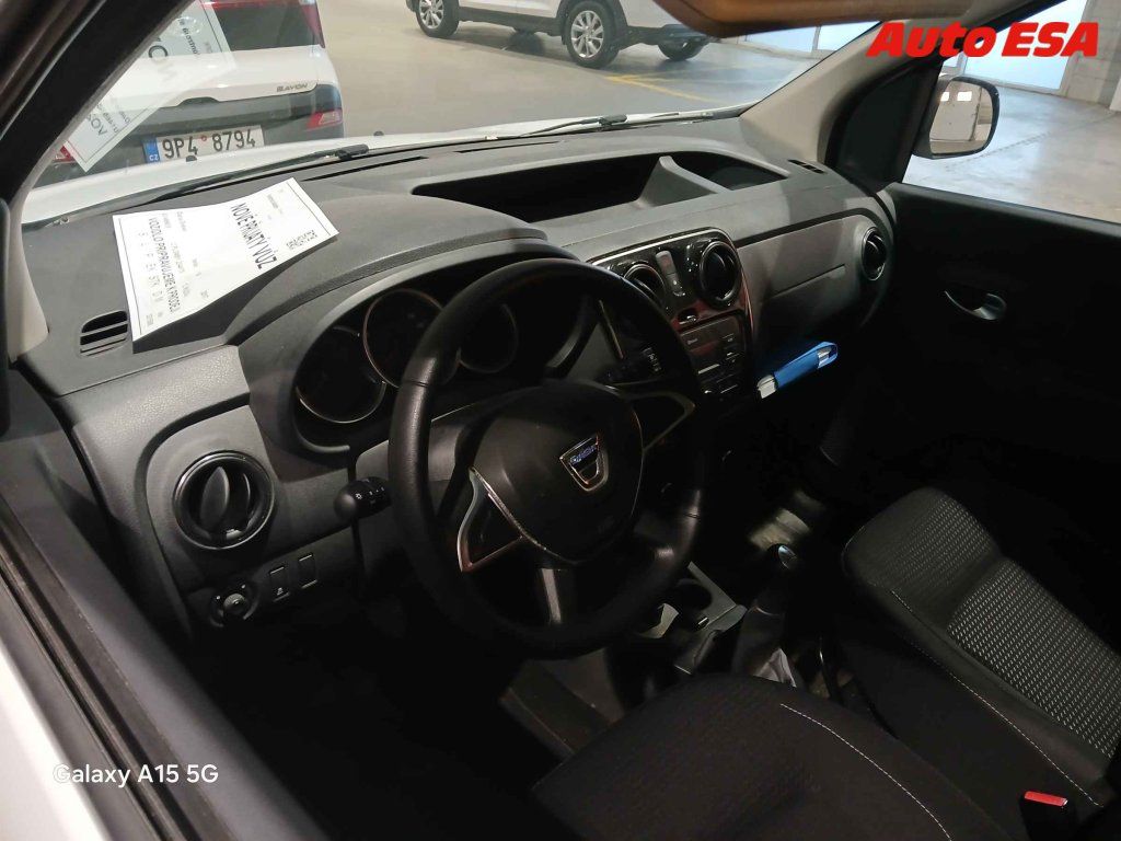 Dacia Dokker, 1.6,1.maj,ČR - fotka 3
