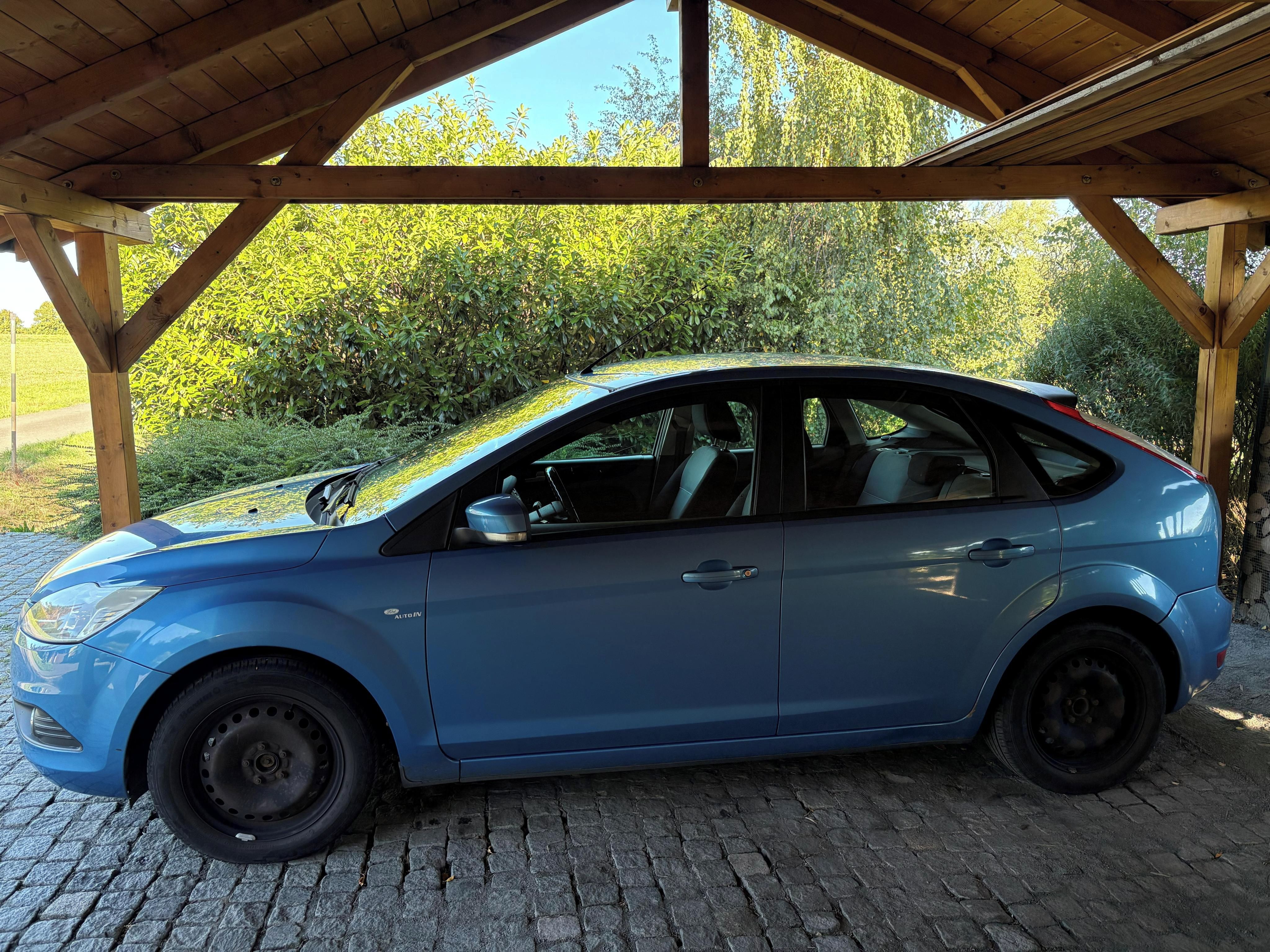 Ford Focus, 1.6 benzin, pravidelný servis - fotka 3