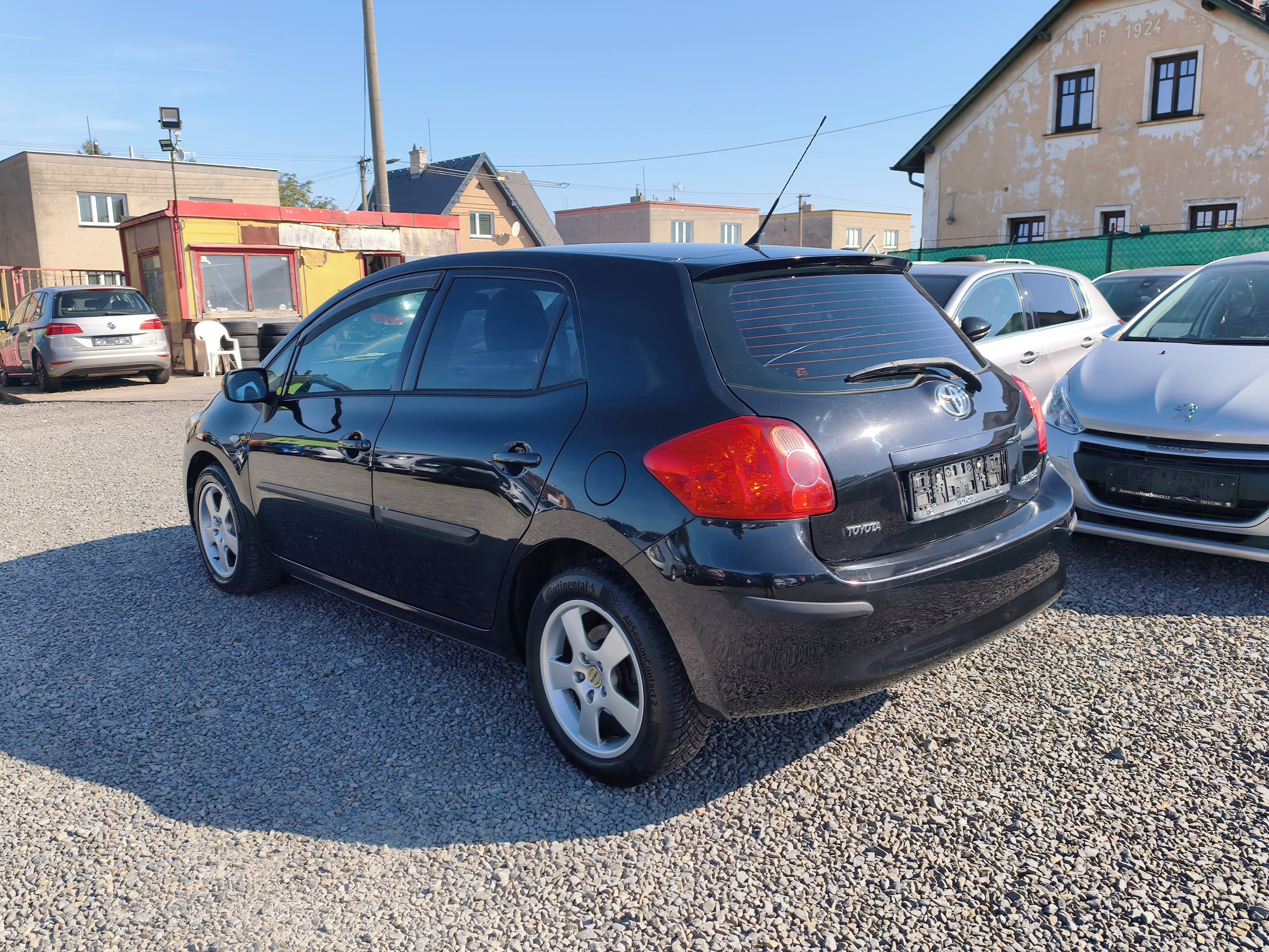 Toyota Auris, 1.6 VVTI Automat, Klima - fotka 4