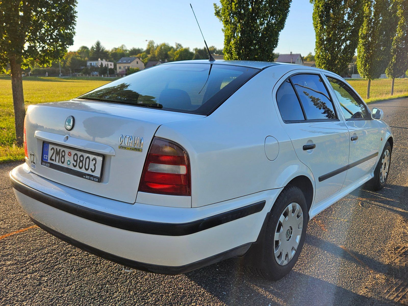 Škoda Octavia, 1.8 TURBO | AUTOMAT | TOP STAV - fotka 3