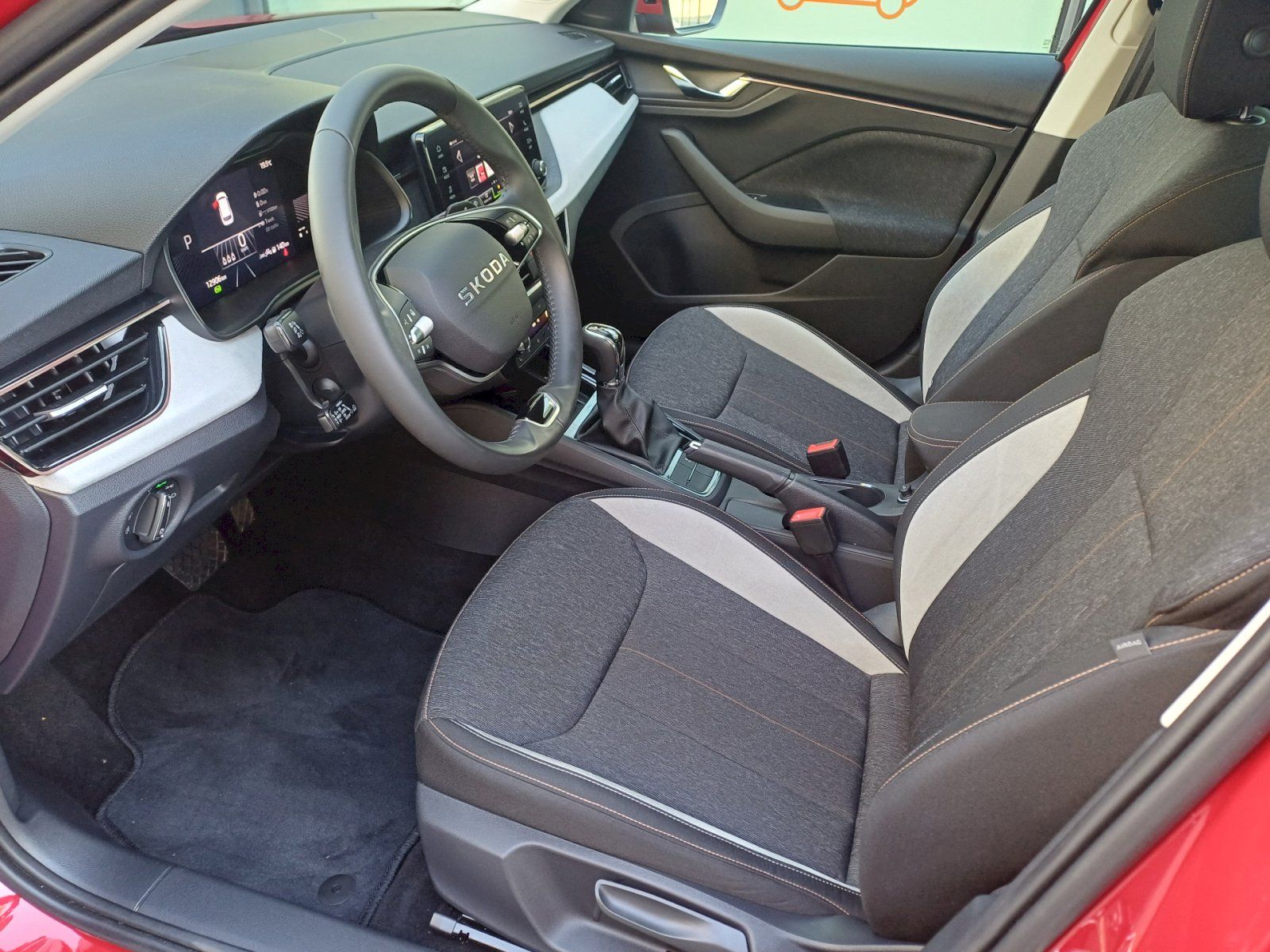 Škoda Kamiq, Top Selection DSG TSI 1.5 / 11 - fotka 6