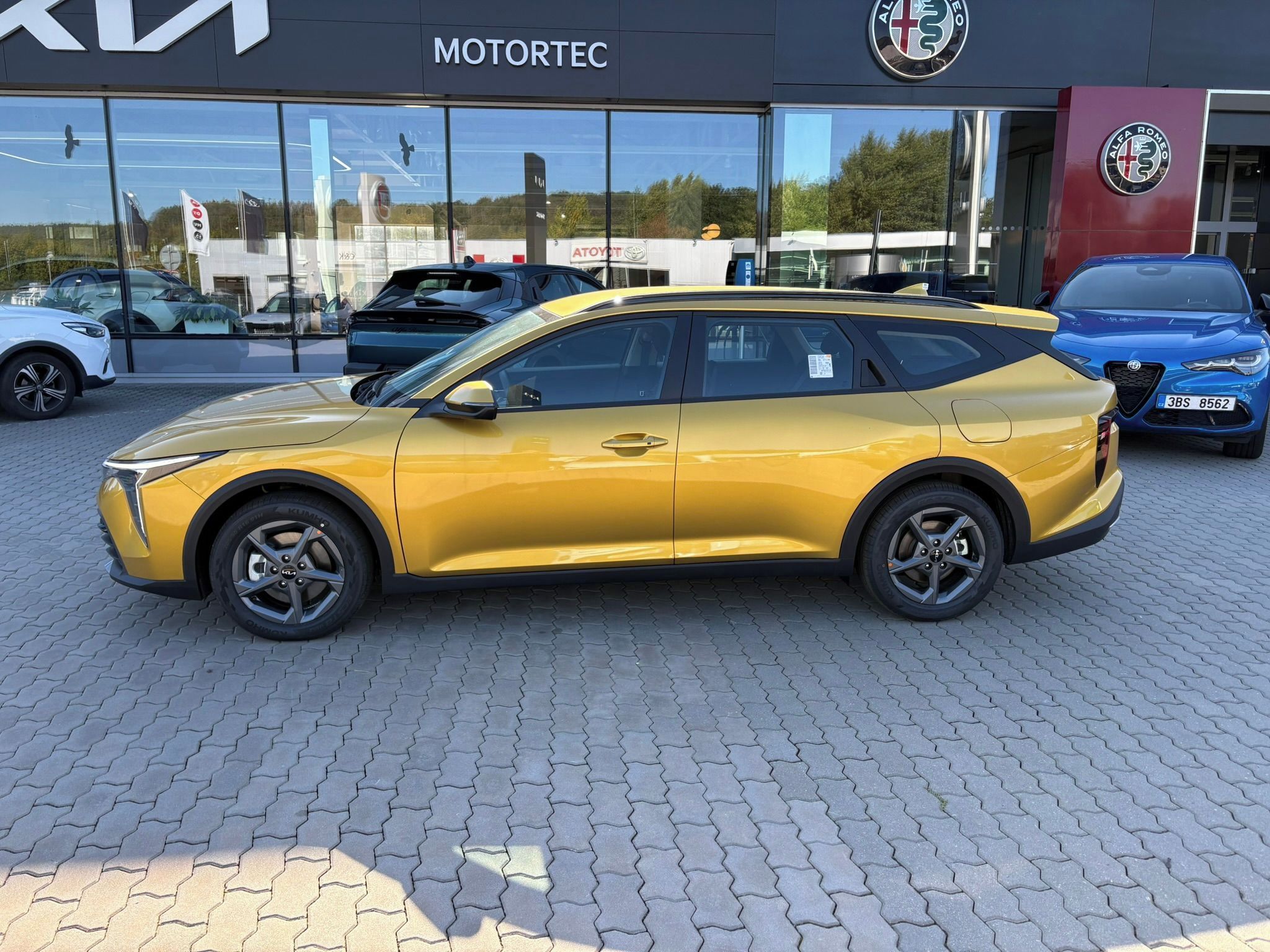 Kia K4, SW 1,6 T-GDi GPF 7DCT SPIN 110 - fotka 4
