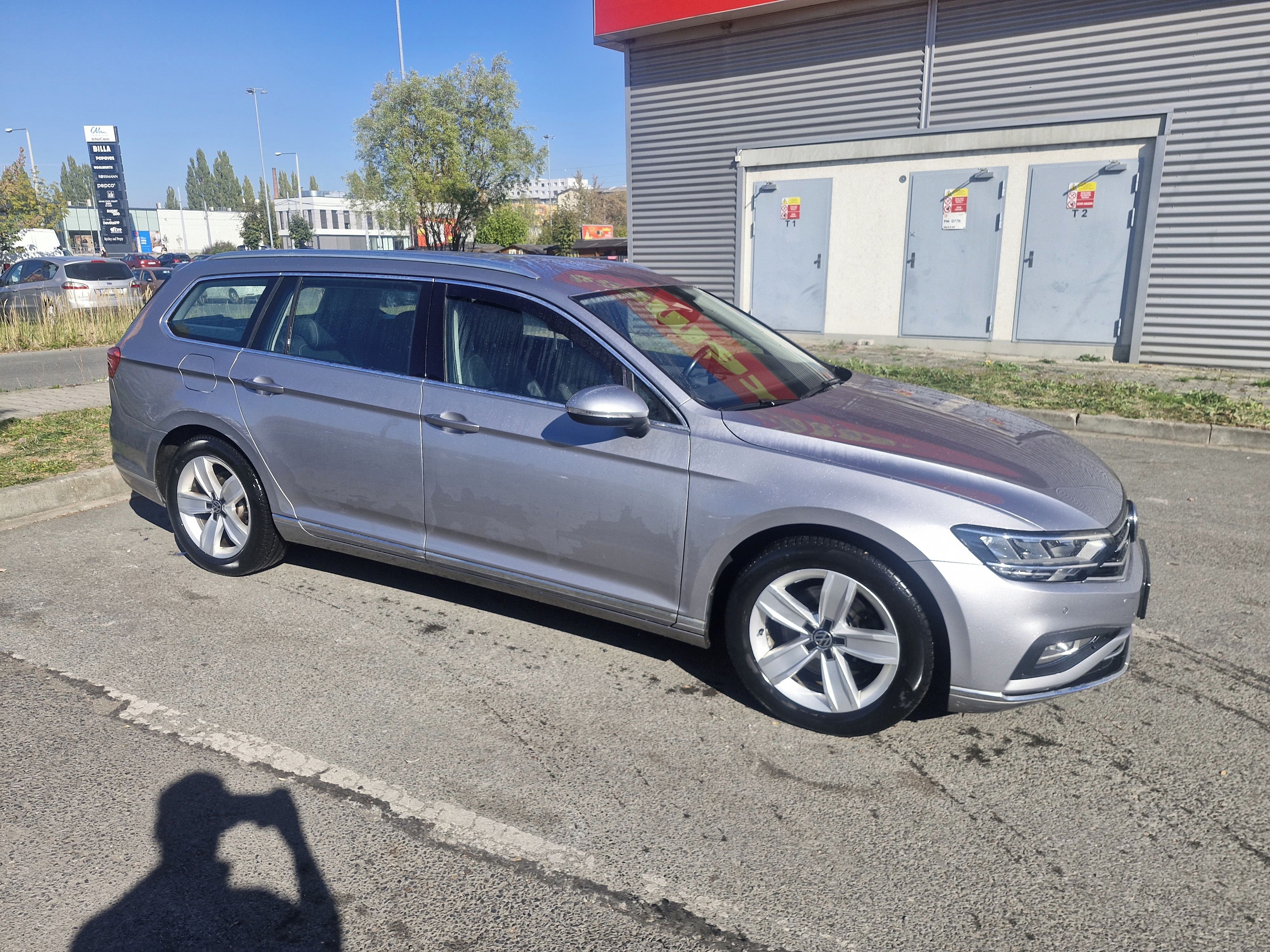 Volkswagen Passat, 2.0 TDI, 110 kW, manuál, tažné - fotka 2