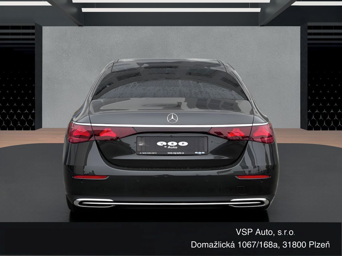 Mercedes-Benz Třídy E, E 220 d 4MATIC - fotka 6