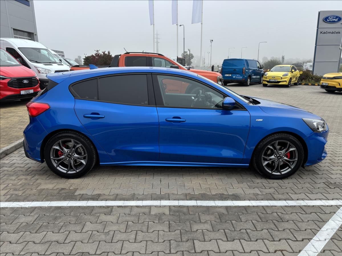 Ford Focus, 1,0 EcoBoost 92 kW ST Line - fotka 6