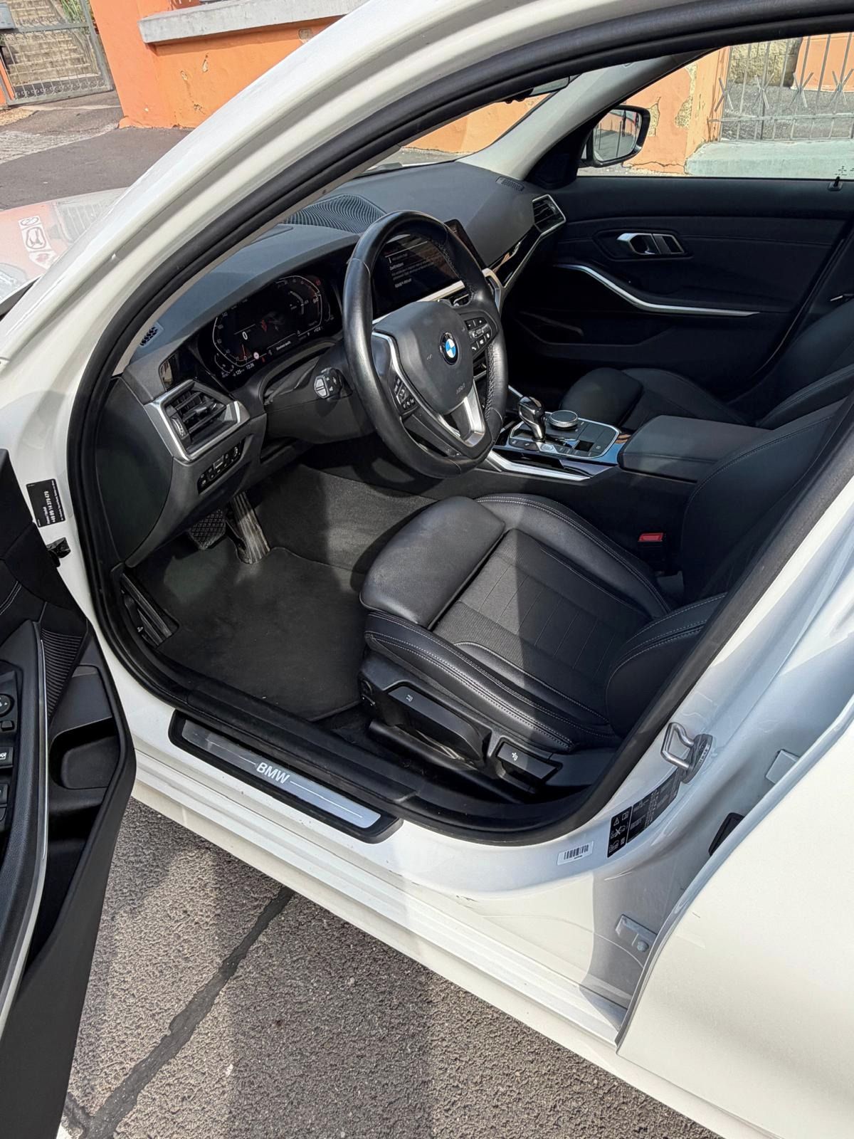 BMW Řada 3, BMW 320d xDrive Sedan - fotka 5