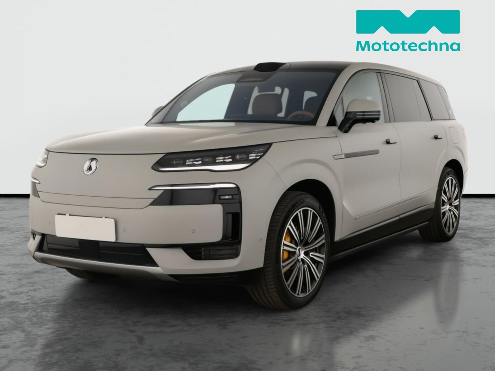 Denza N9, 2.0T PHEV, 680 kW, Vzduch, 360