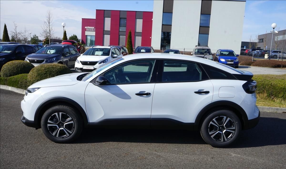 Citroën C4, 1,2 Hybrid 110k Automatic YOU - fotka 4