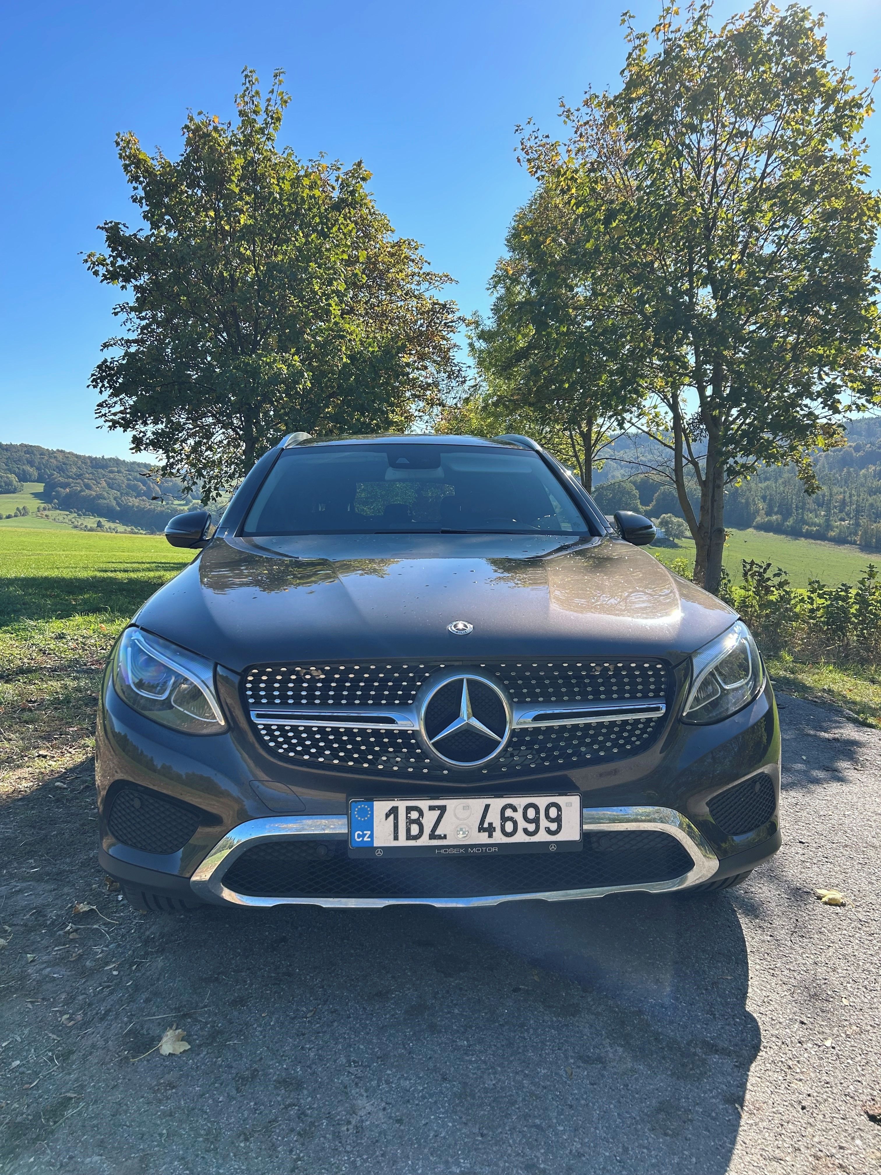 Mercedes-Benz GLC, 220 D 4MATIC, servisováno - fotka 2
