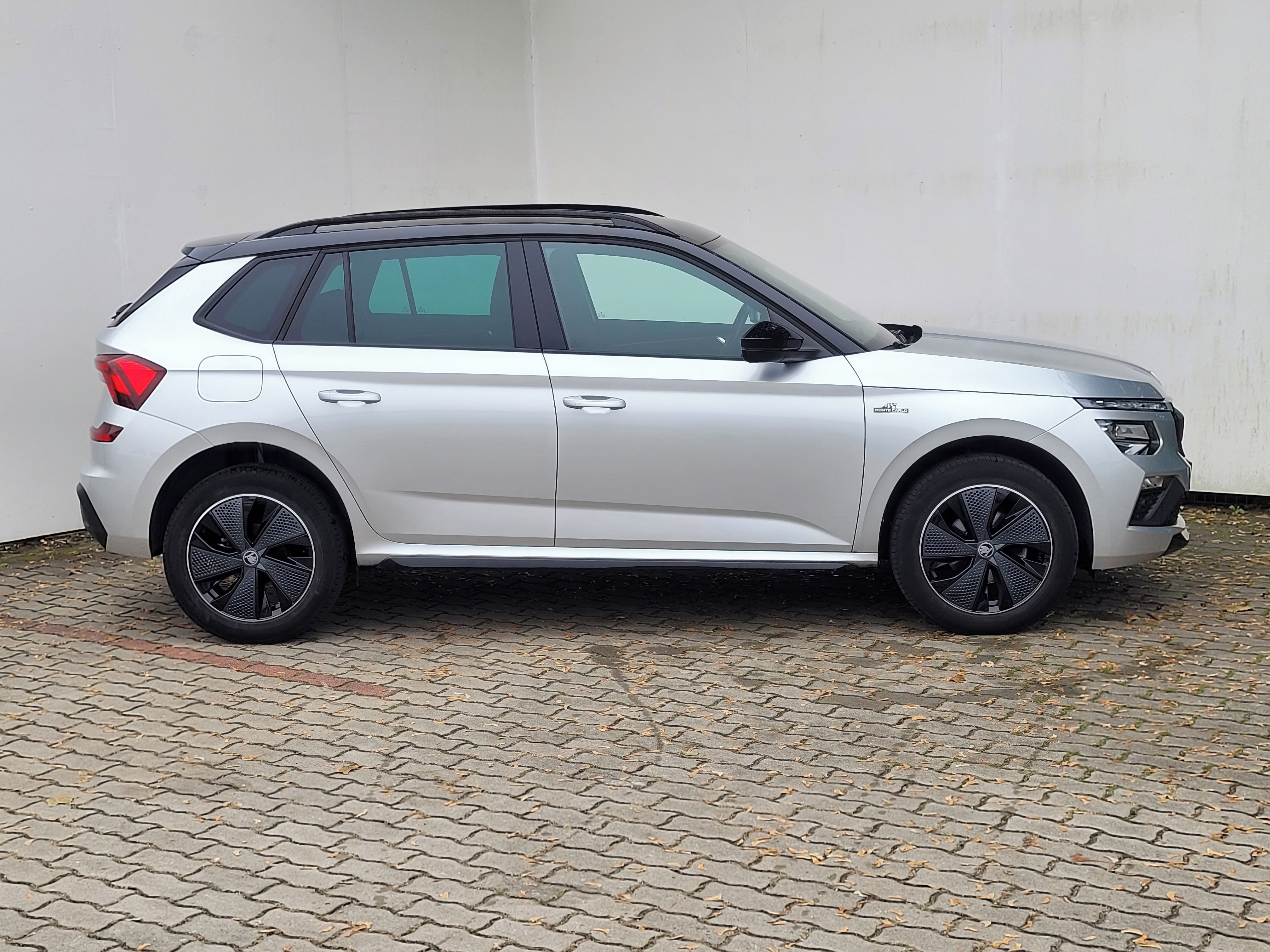 Škoda Kamiq, 1.0TSI / 85 kW DSG MONTE CARLO - fotka 4