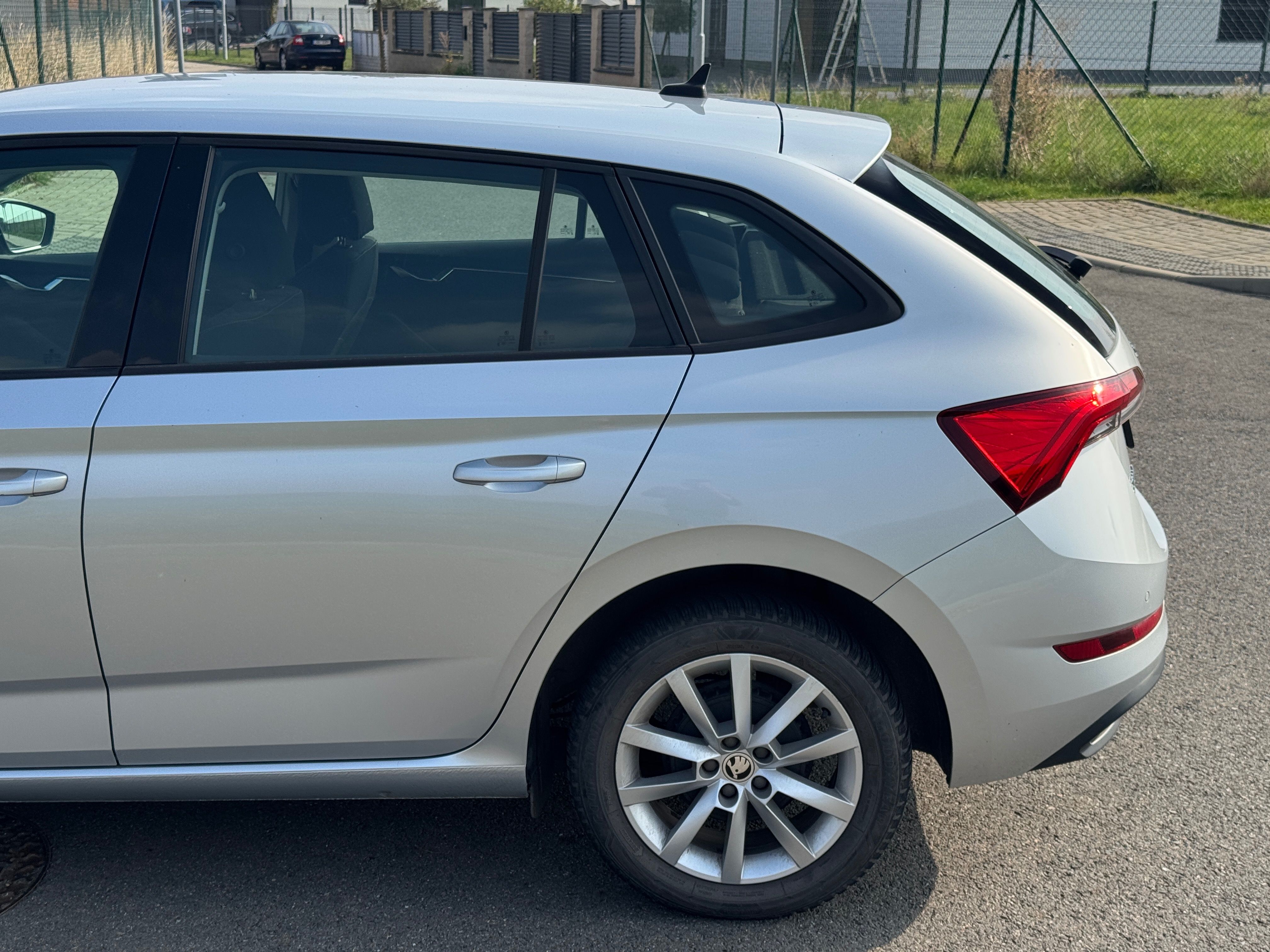 Škoda Scala, 1,0 Tsi 81 kW, Style,tažné - fotka 4