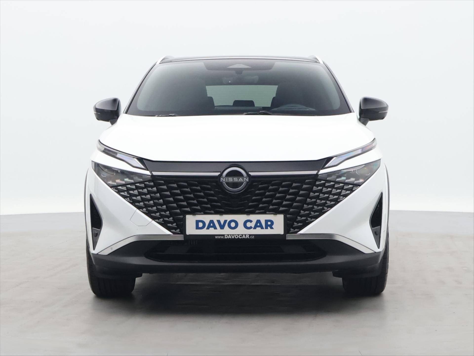 Nissan Qashqai, 1,3 DIG-T 116kW Tekna 4WD CZ Z - fotka 2