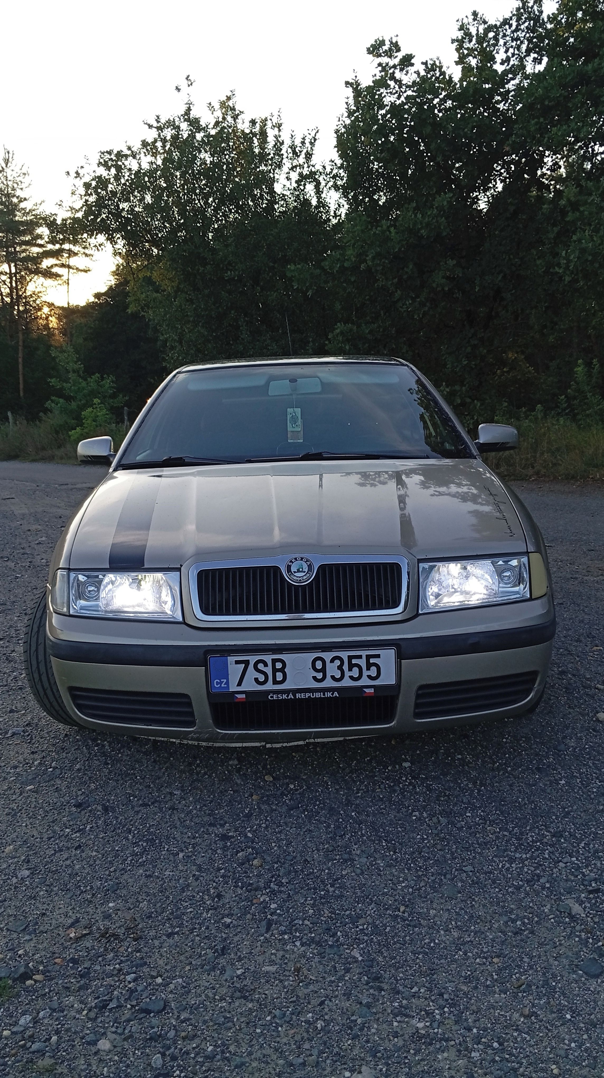 Škoda Octavia, 1.6 bfq - fotka 4