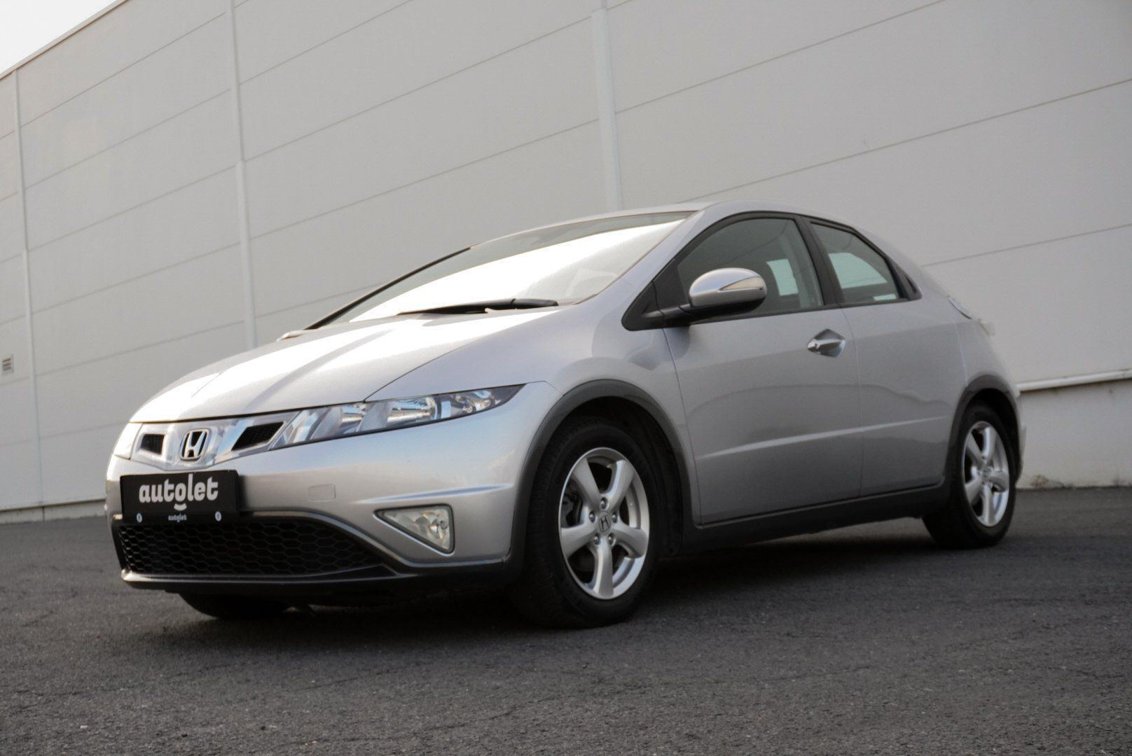 Honda Civic, 1.4 i-Vtec ELEGANCE - fotka 5