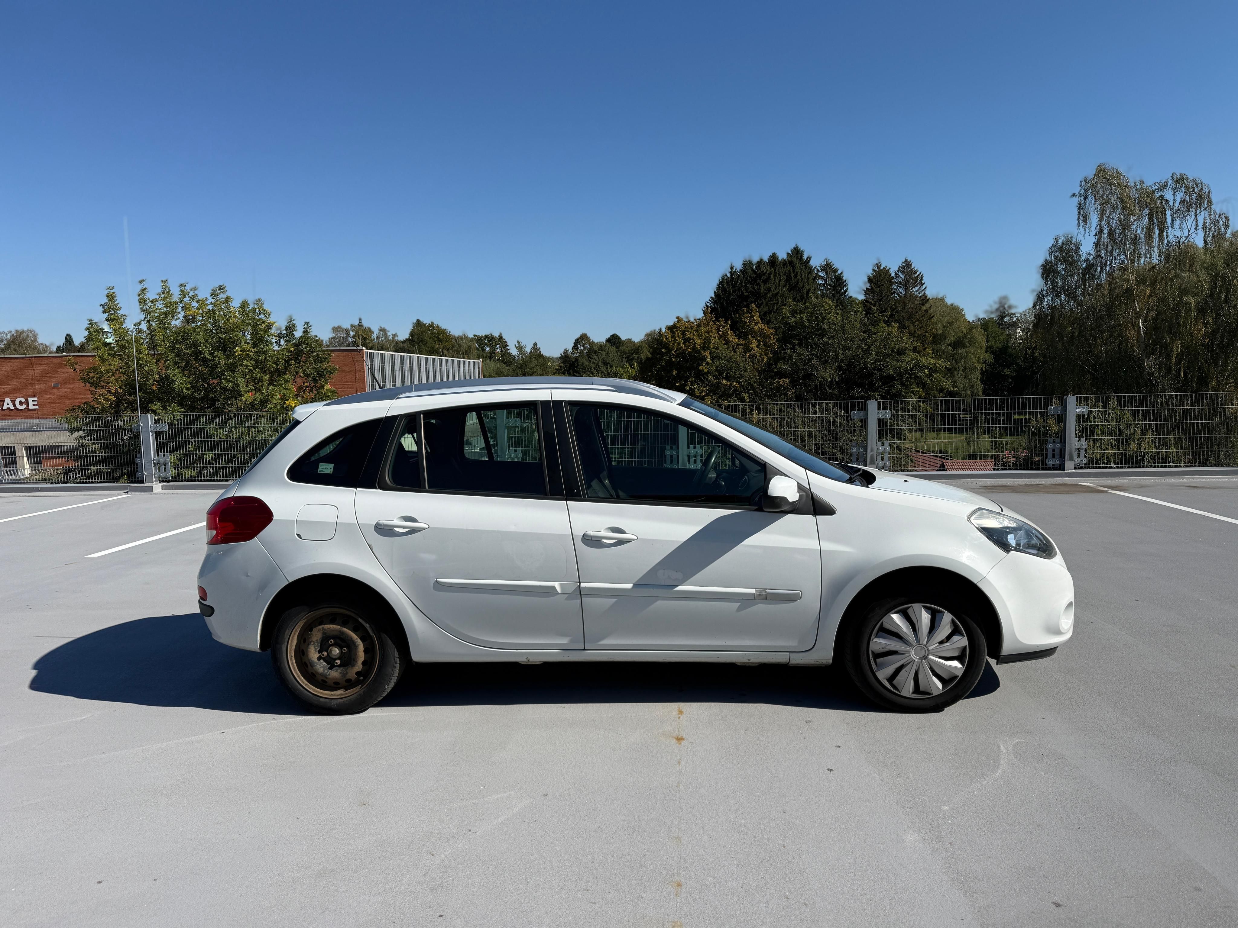 Renault Clio, 1.5 dci, kombi, nová stk 6/28 - fotka 4