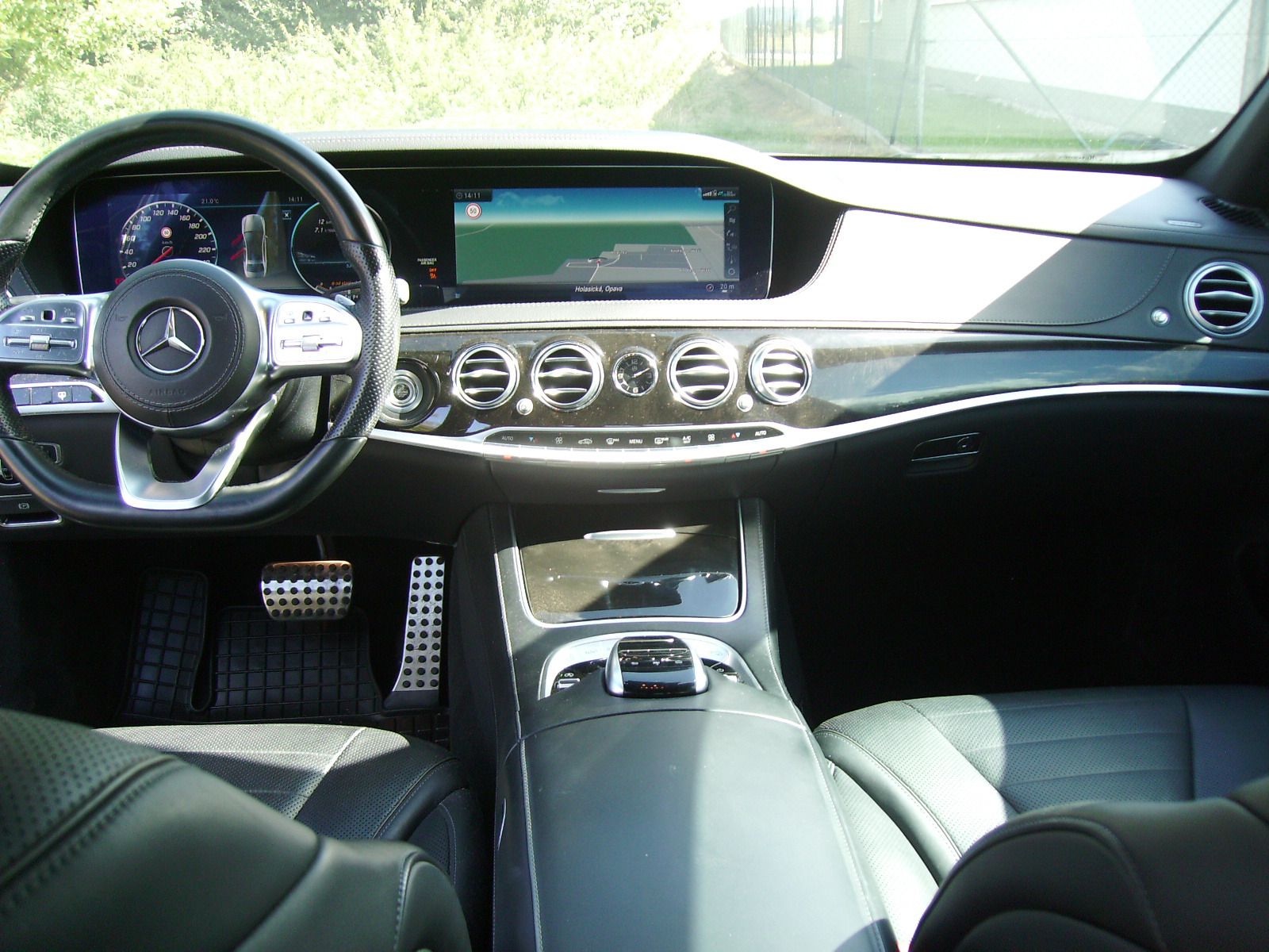 Mercedes-Benz Třídy S, Mercedes Benz S400d 4-Matic - fotka 6