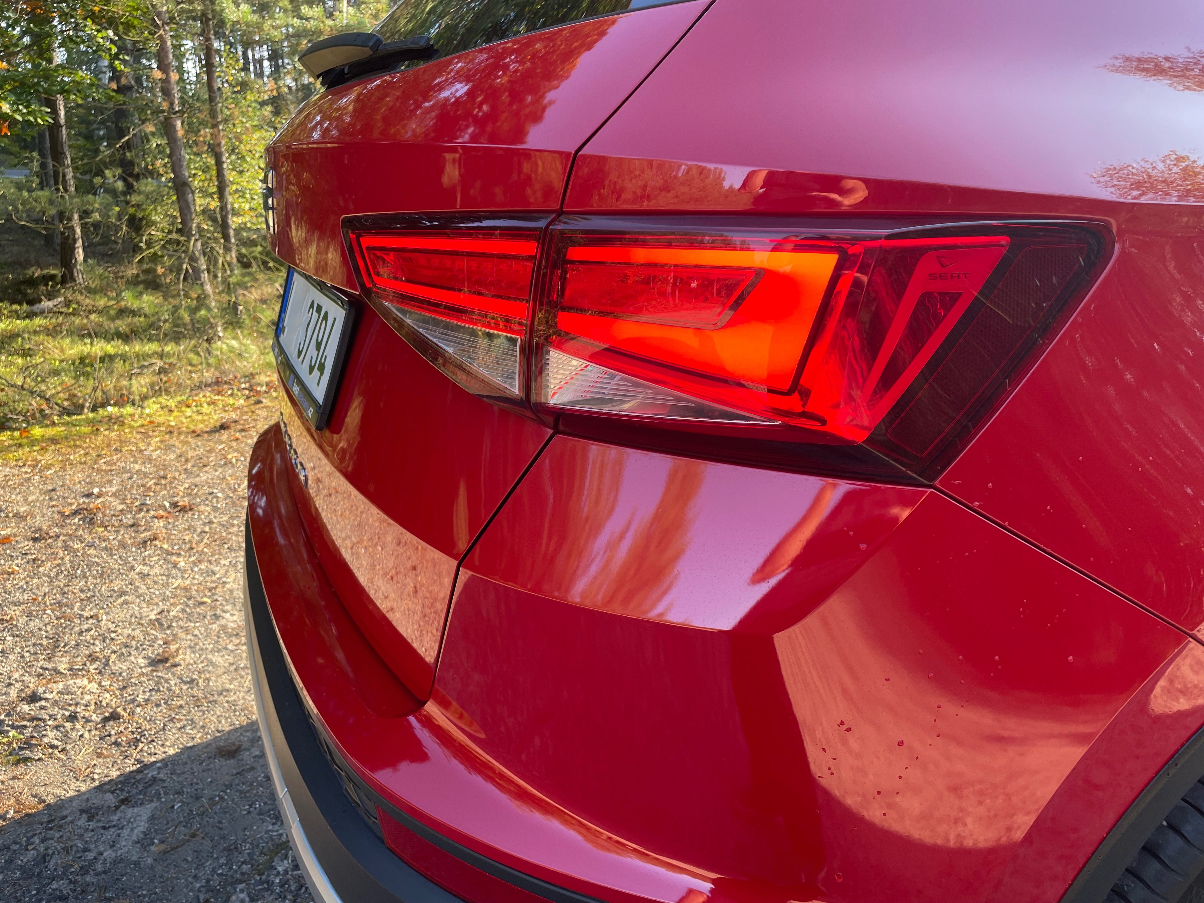 Seat Ateca, 1,5 TSI DSG Panorama, 360 kam - fotka 6