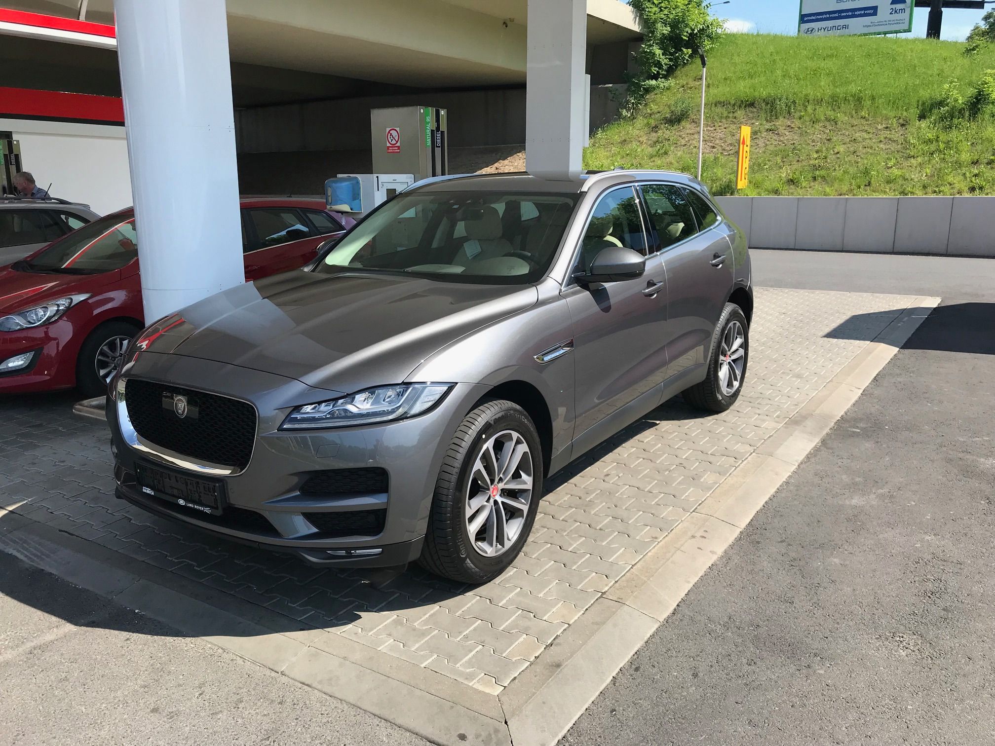 Jaguar F-Pace, 20d 4x4 | 1.majitel | 95000 km