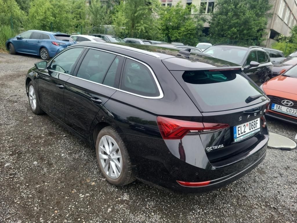 Škoda Octavia, COMBY STYLE 1,4TSI 150kW DPH - fotka 5