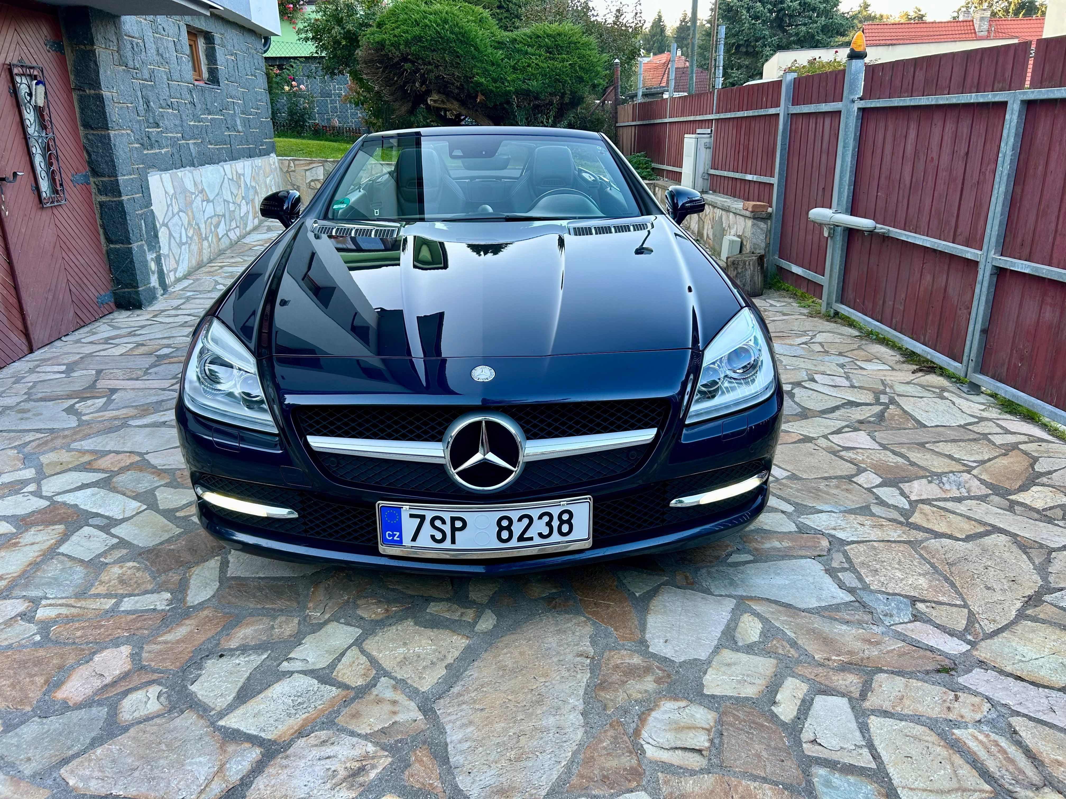 Mercedes-Benz SLK, 200 CGI 135KW AUTOMAT  87000KM - fotka 3