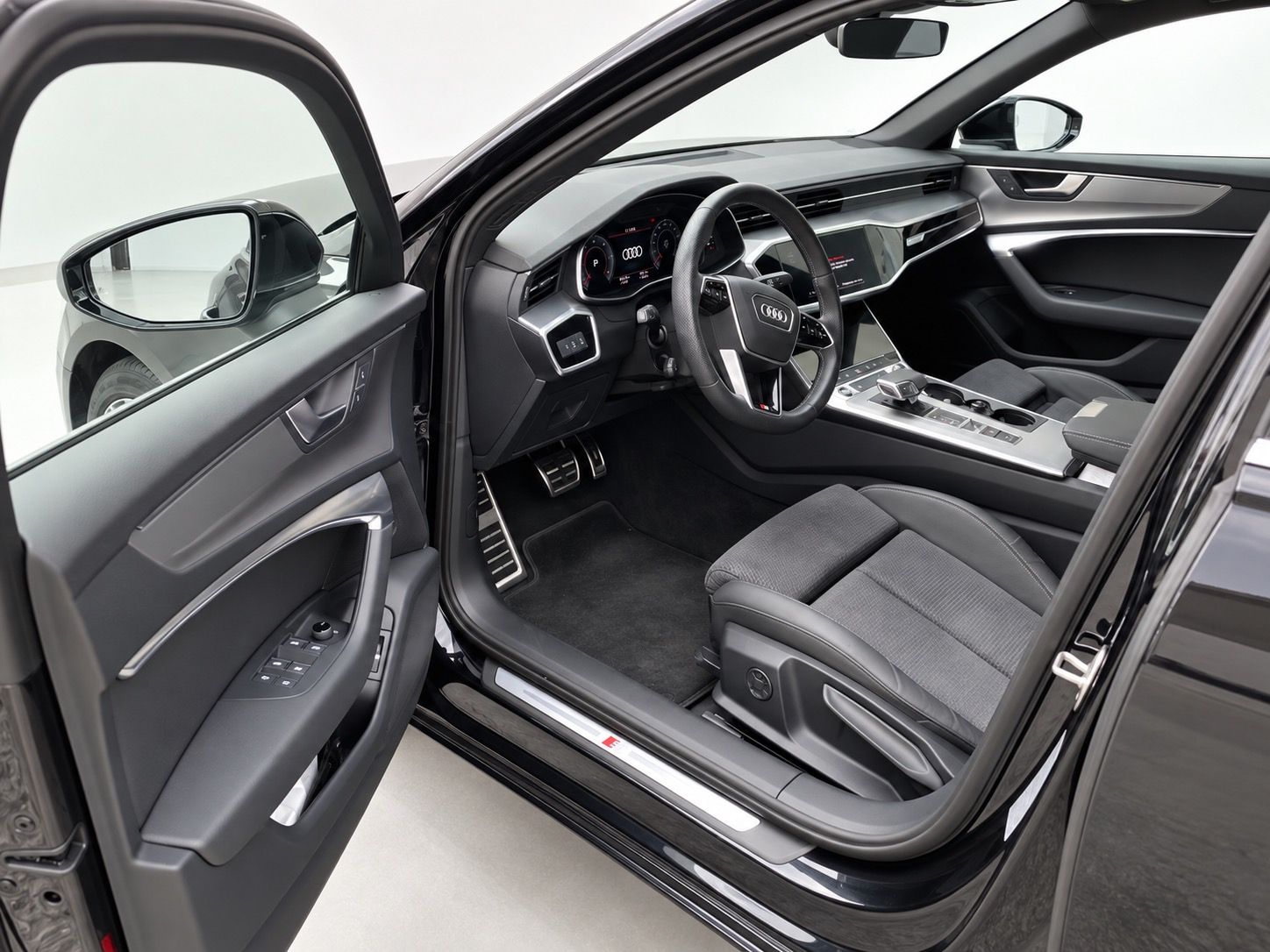 Audi A6, Audi A6 40 TDI quattro S line - fotka 5