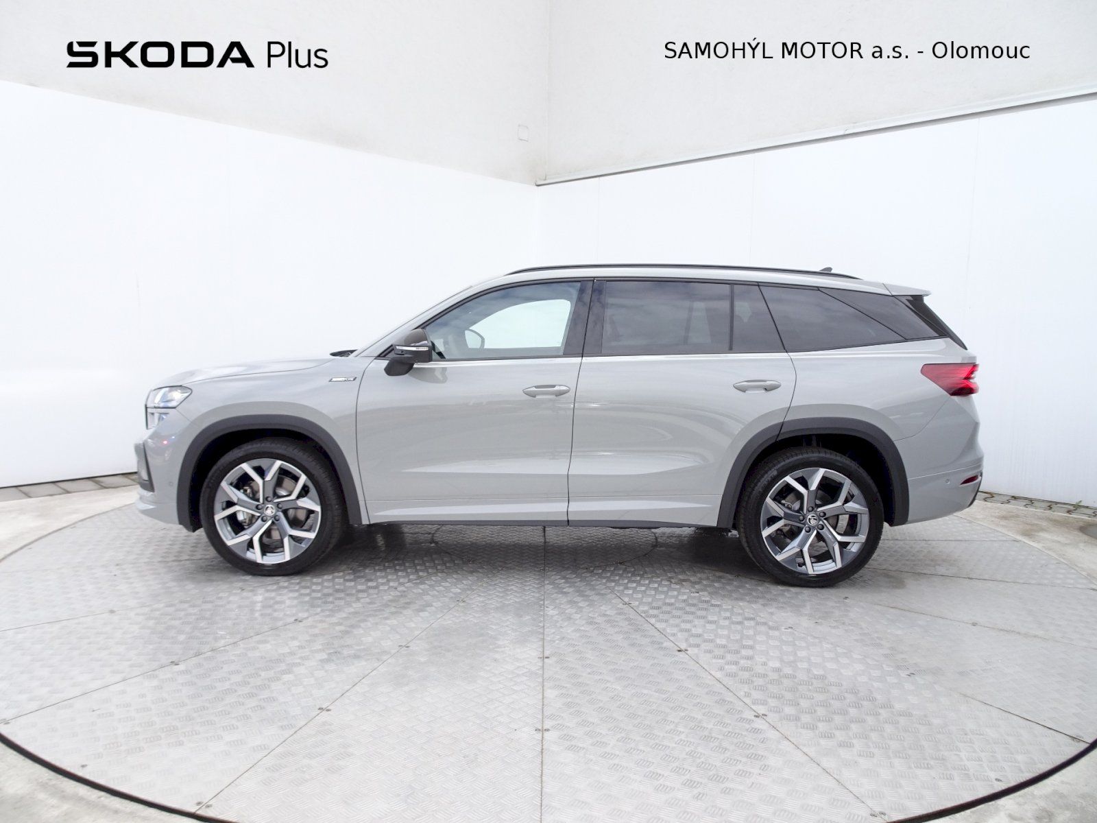 Škoda Kodiaq, 2.0TSI DSG 4x4 Sportline - fotka 3