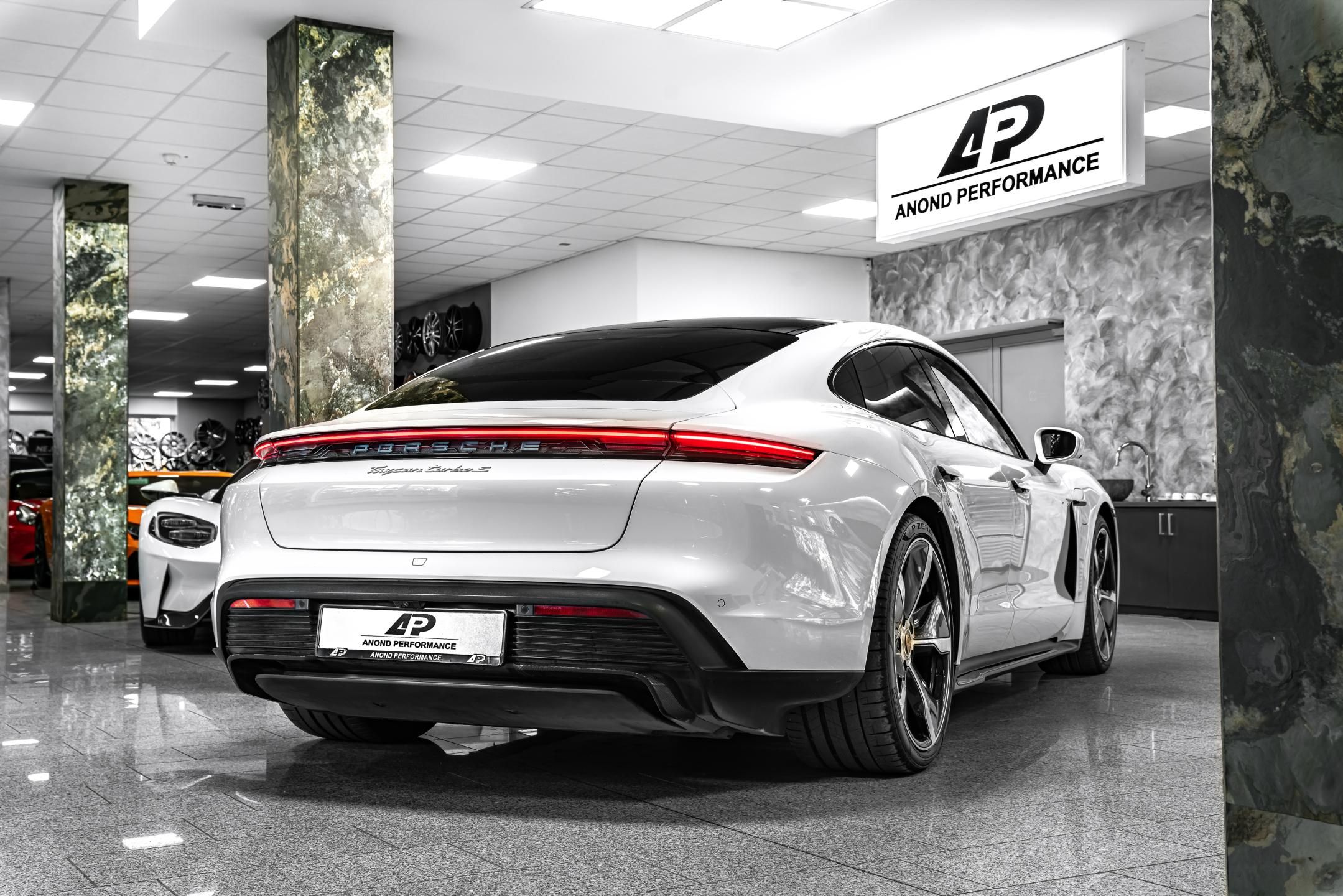 Porsche Taycan, Turbo S PCCB/PDCC/PDLS+/PTV/BU - fotka 5