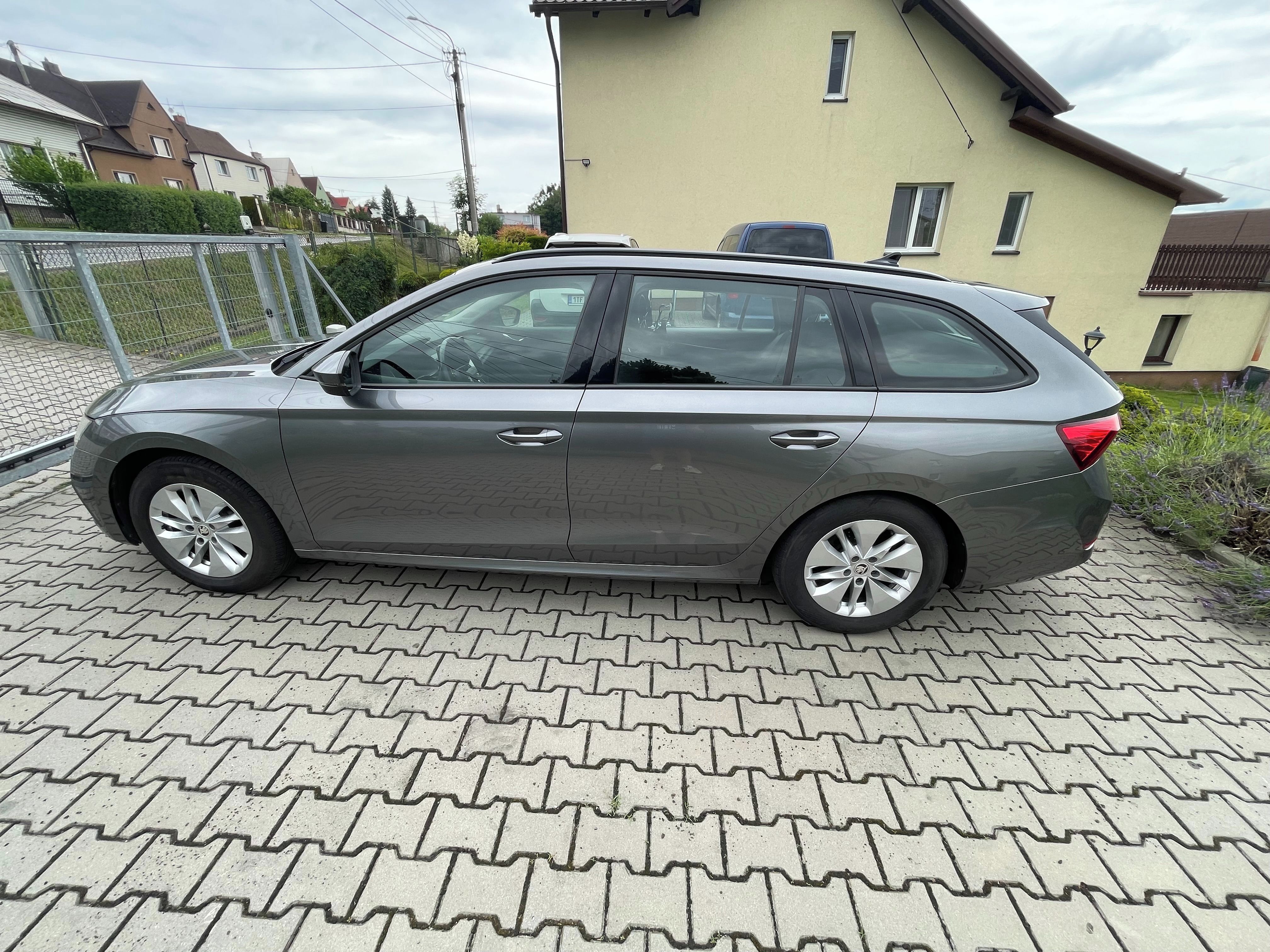 Škoda Octavia, 2.0 TDI - fotka 3