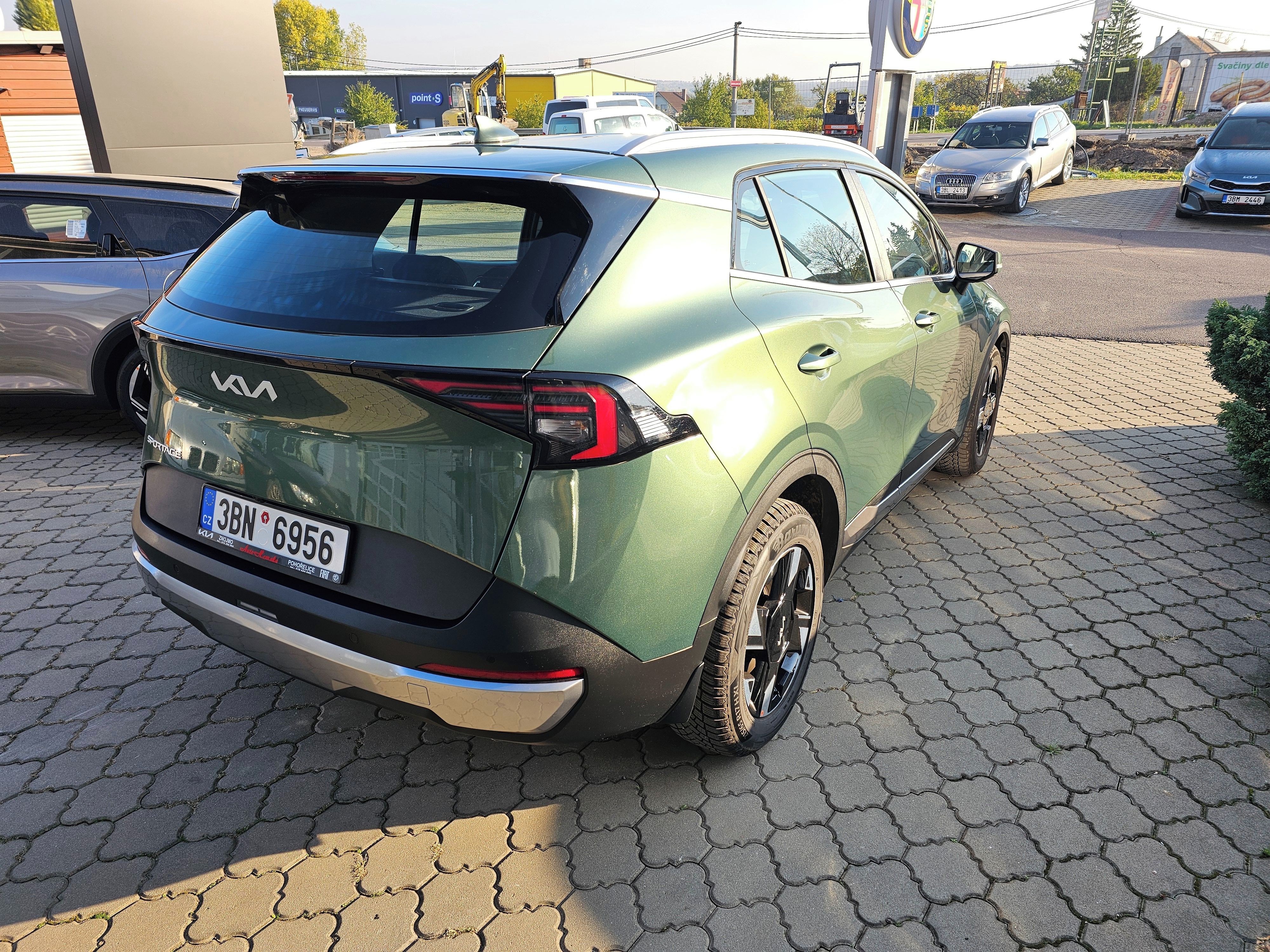 Kia Sportage, 1,6 T-GDi 4x2 COMFORT - fotka 5
