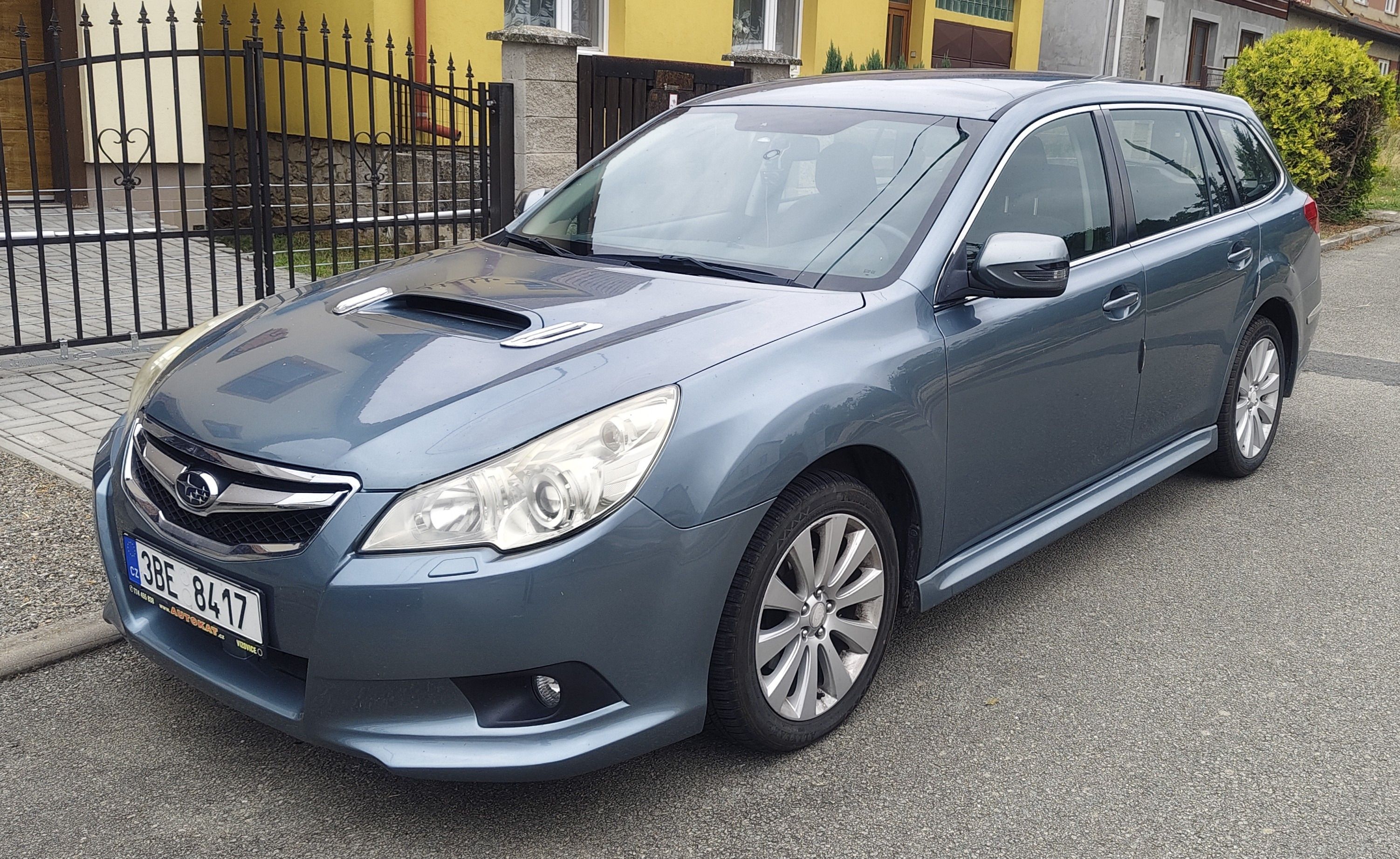 Subaru Legacy, SUBARU Legacy 4x4 - 2.0TDi kom - fotka 4