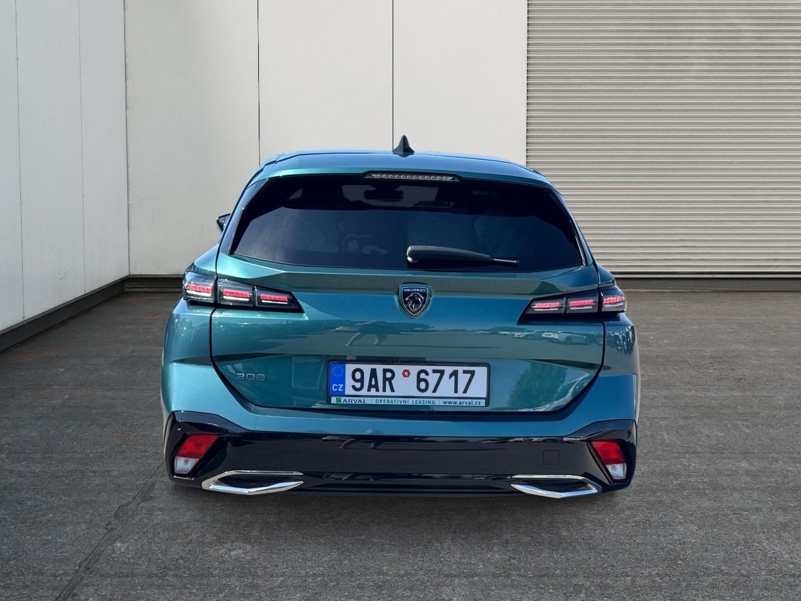 Peugeot 308, ALLURE 1.2PT 96kW CZ DPH - fotka 5