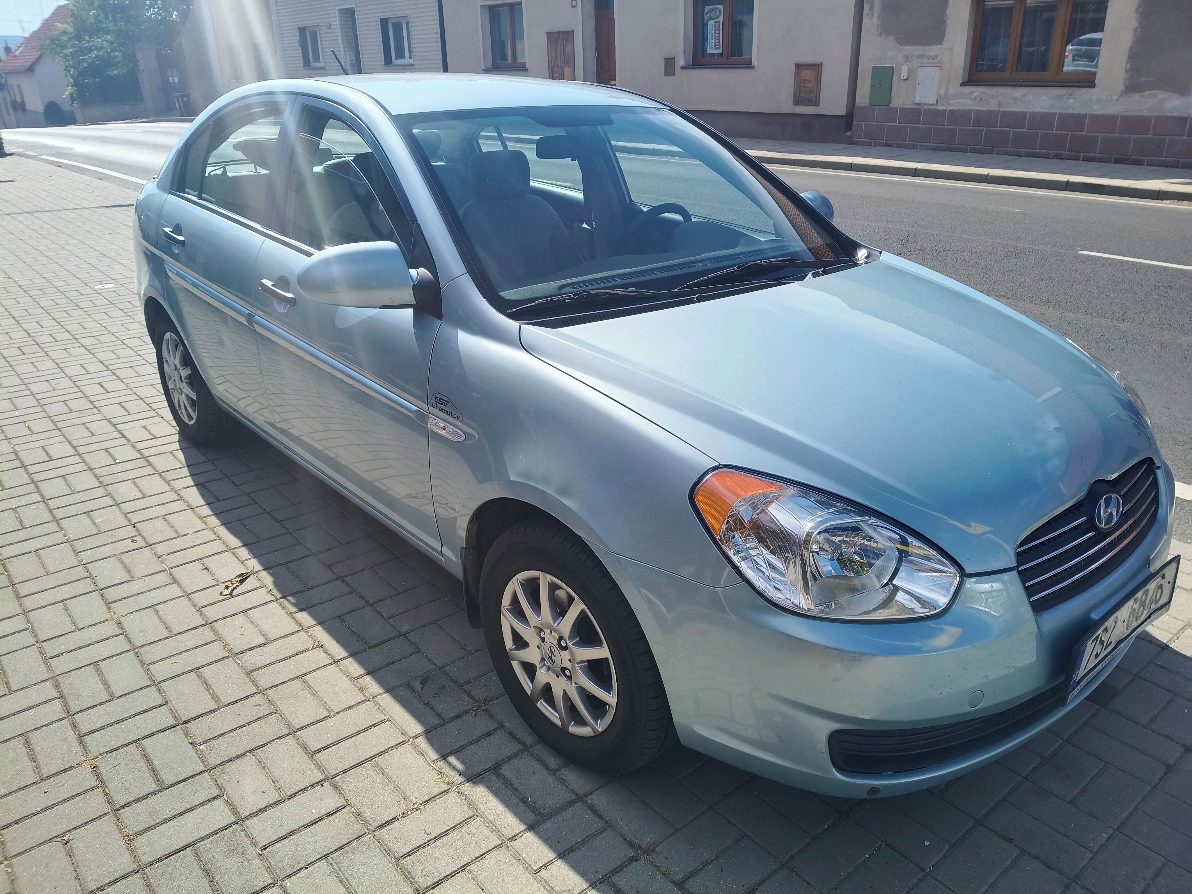 Hyundai Accent, 1 majitel  new STK Tazny - fotka 4