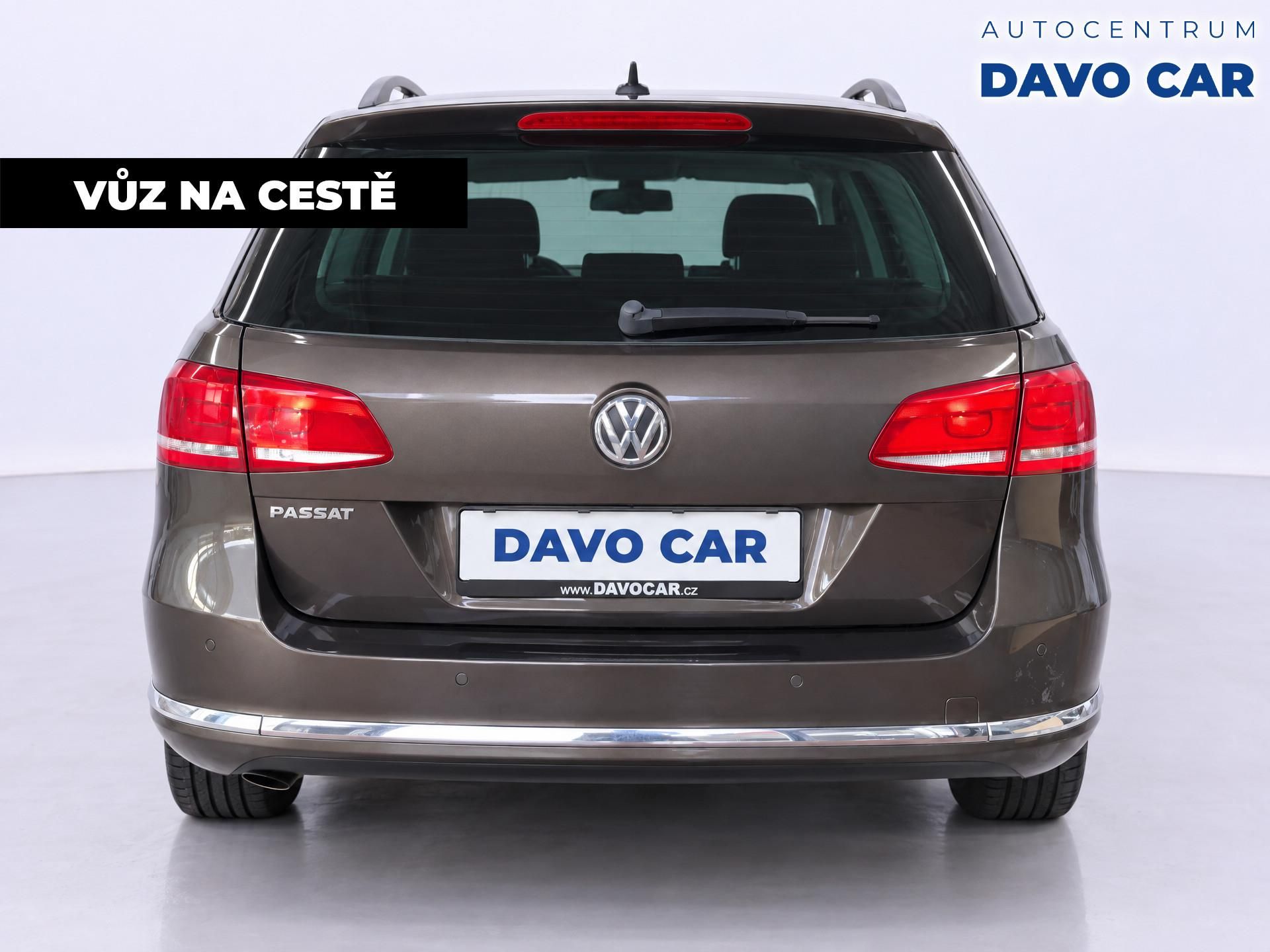 Volkswagen Passat, 1,4 TSI Comfortline navi sr.kn - fotka 3