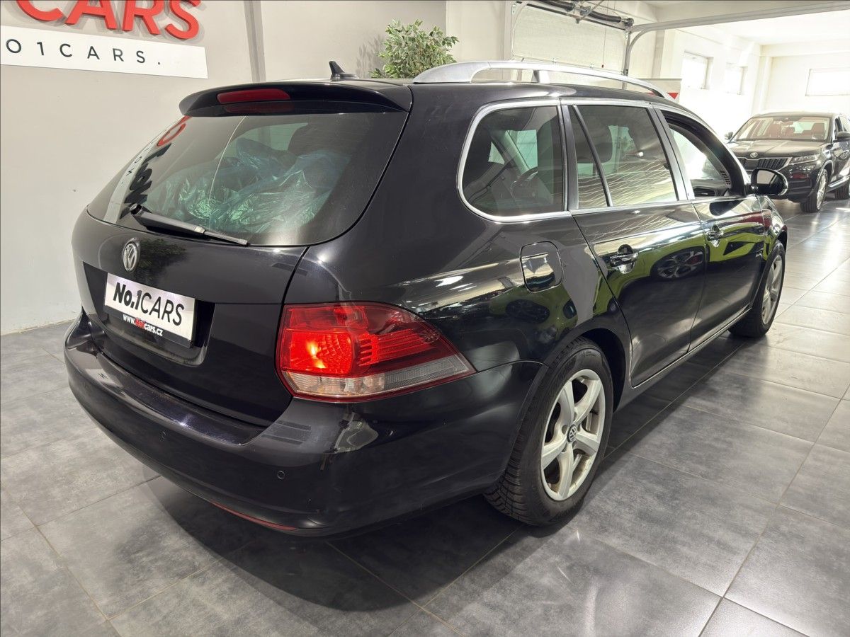 Volkswagen Golf, 1,4   TSI STYLE BI-XEN NAVI - fotka 5
