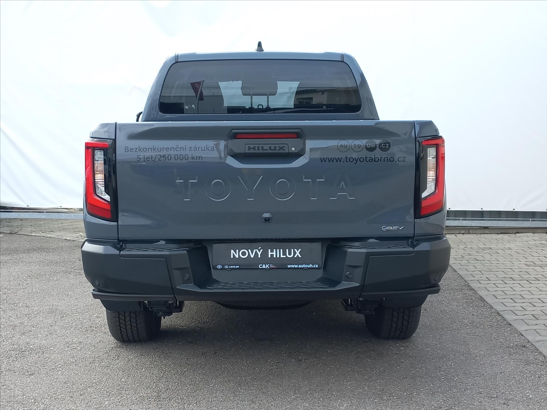 Toyota Hilux, BEV 59 kWh  Double Cap Executi - fotka 6