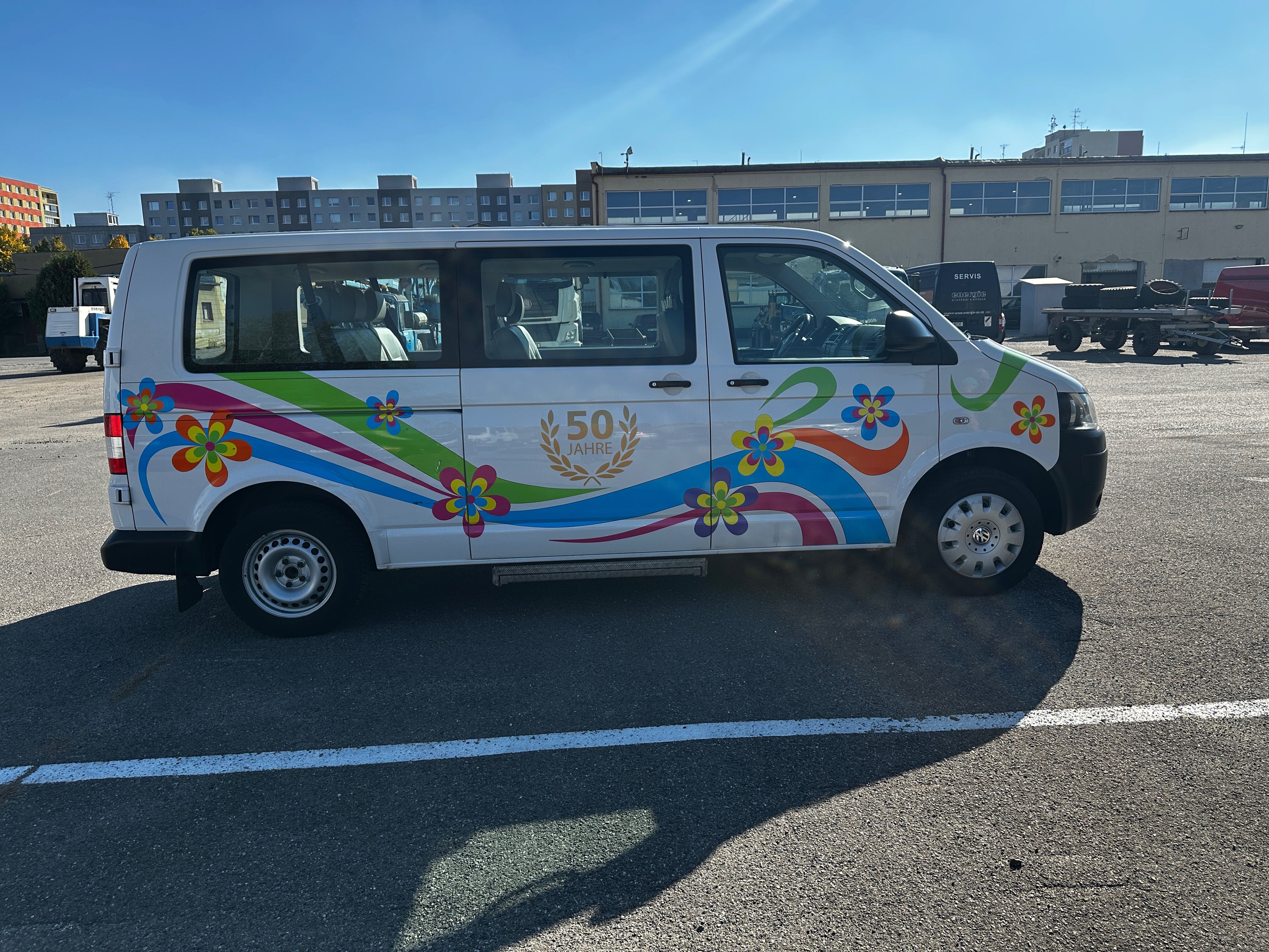 Volkswagen Caravelle, 2,0 TDI DSG 103 kw 9 míst L - fotka 4