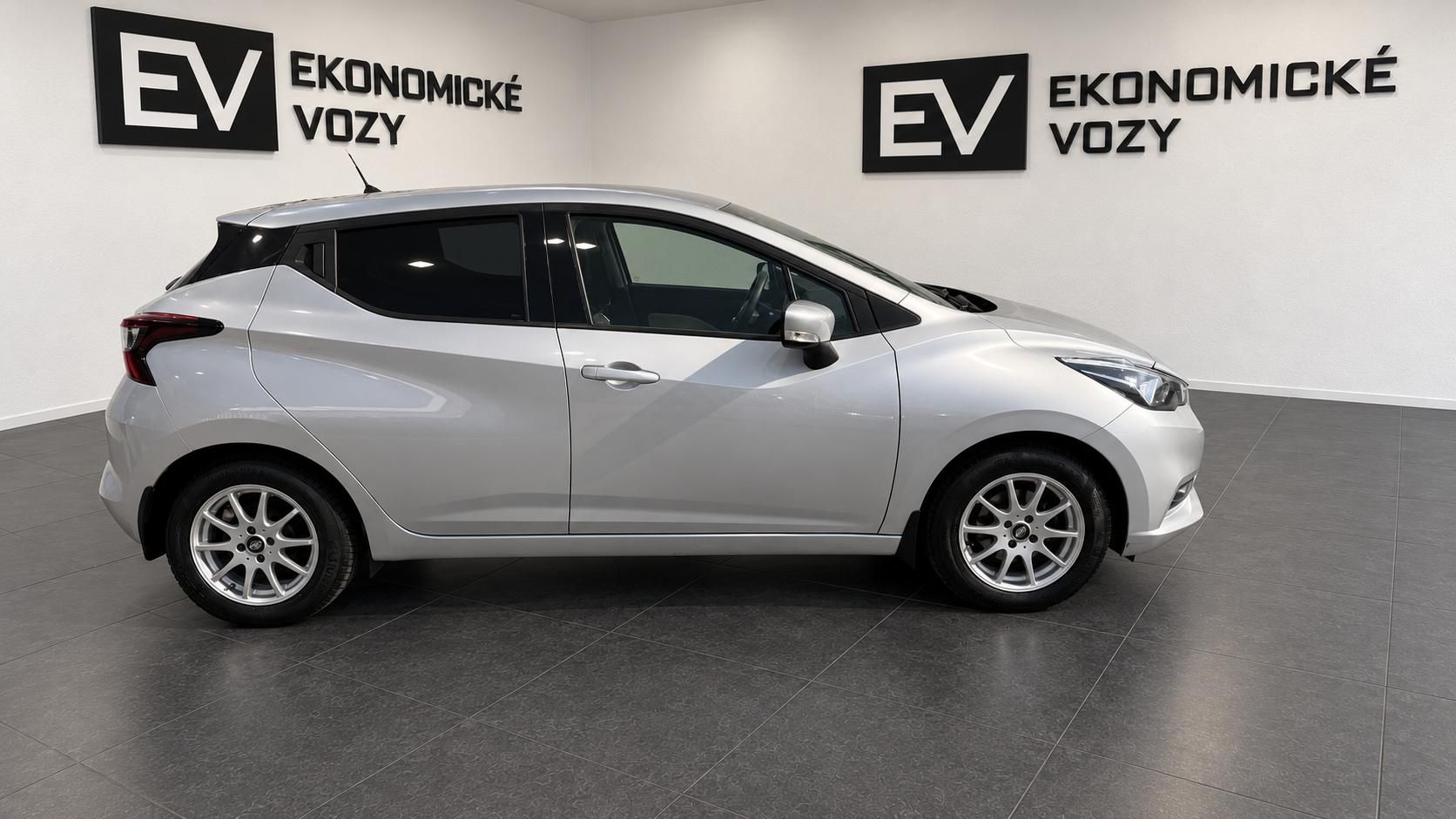 Nissan Micra, 1.0I GT 100PS,ČR - fotka 4