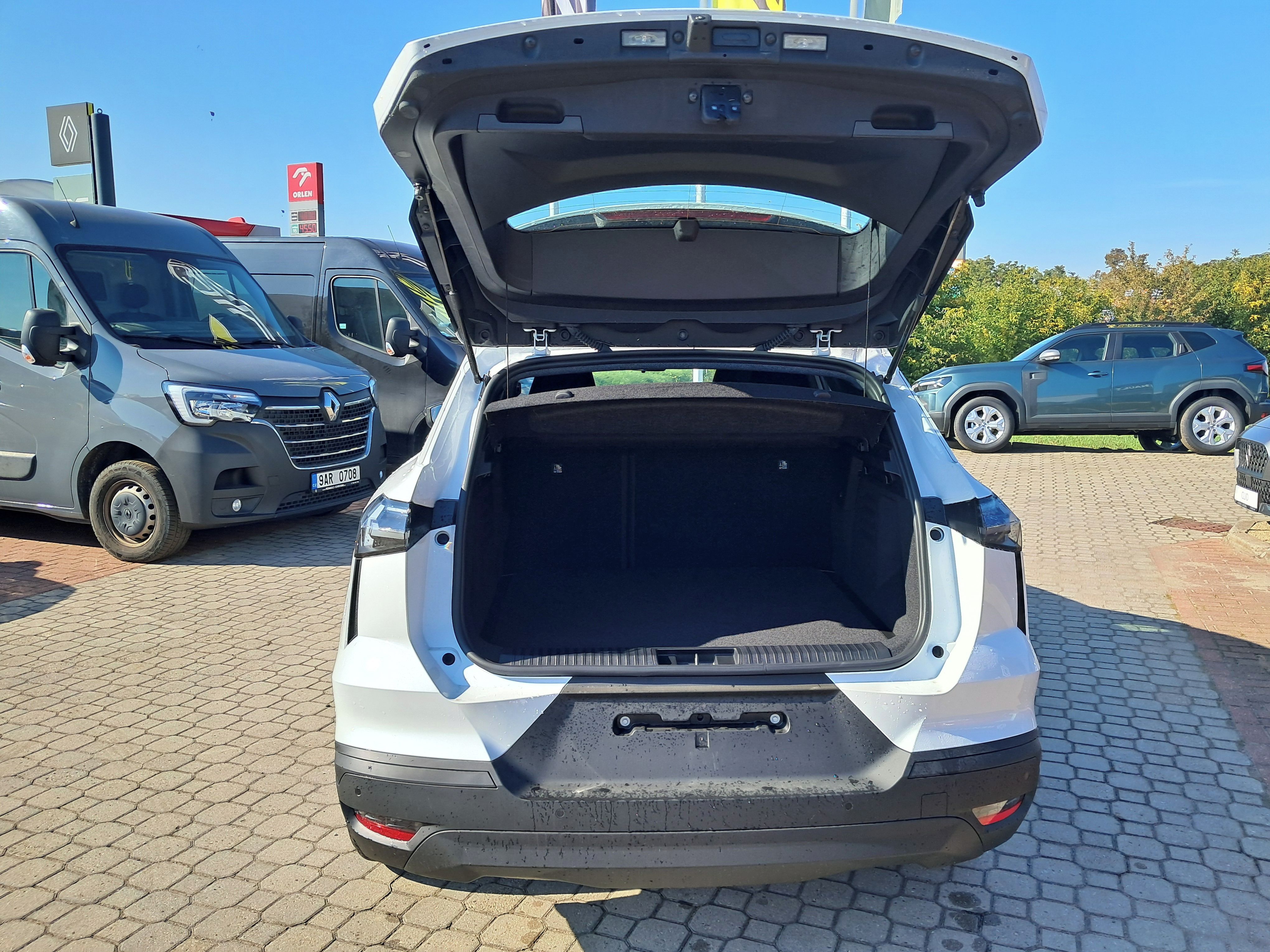 Renault Symbioz, mild hybrid 140 Evolution - fotka 5