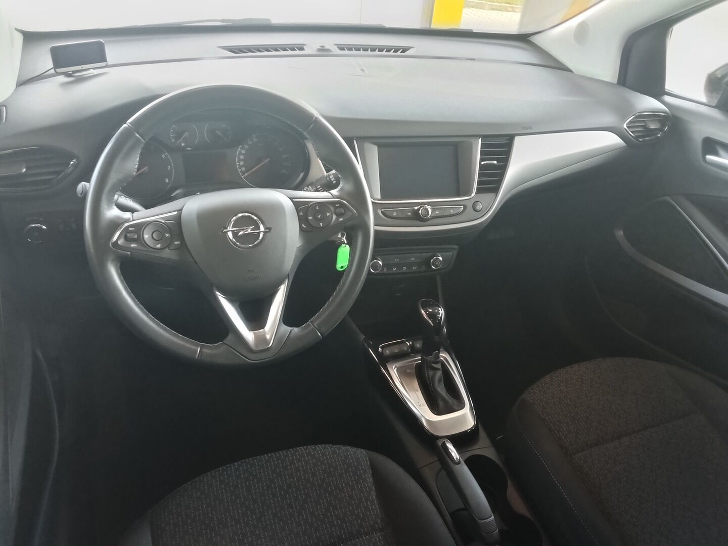 Opel Crossland, 1.2T 96KW AUT 2022 - fotka 6